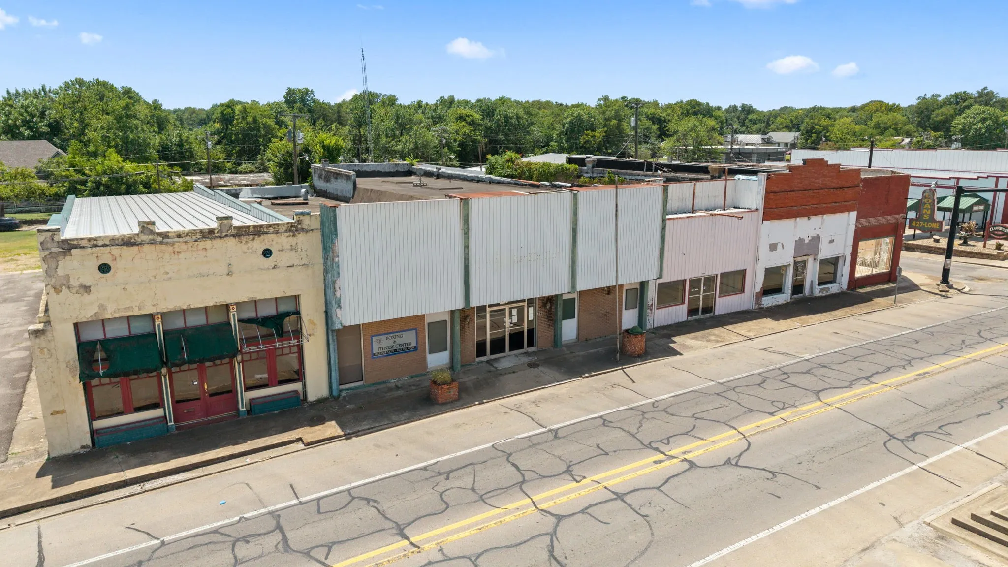 Business For Sale in Red River (TX) County , 106 E Main Street, Clarksville, Texas 75426, 0, 0, Garage spaces, 0 Sqft, built in 1931, mls#21349381, Real Estate Agent in Clarksville, Homes For Sale in Red River (TX) county, Homes For Sale in Clarksville, Realtor in Clarksville Texas, Real Estate Brokerage Independent Realty Texas, Luminita Cordes Realtor