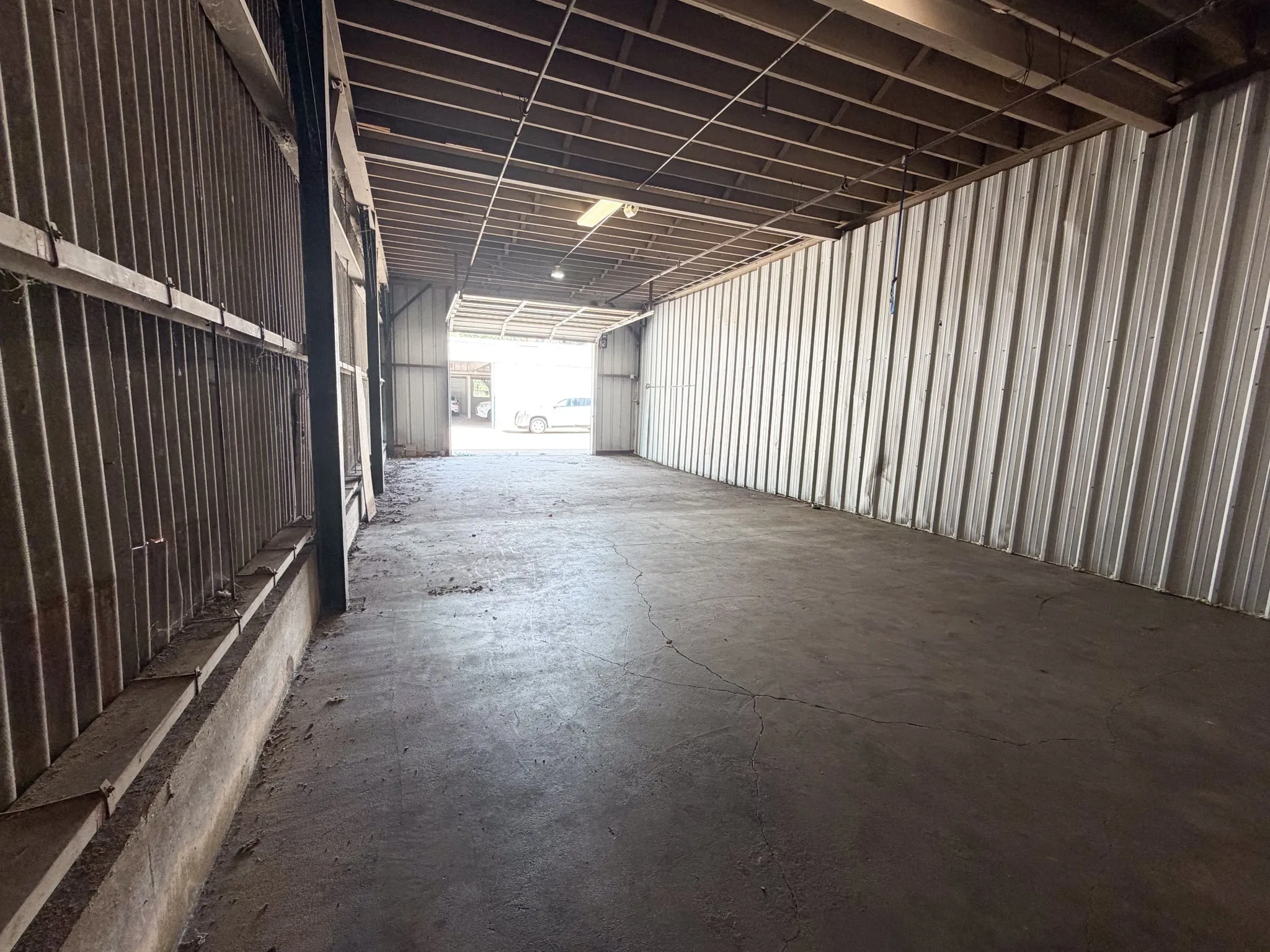 Warehouse For Rent in Ellis County , 1300 W Main Street 305, Waxahachie, Texas 75165, 0, 0, Garage spaces, 0 Sqft, built in 1938, mls#21349570, Real Estate Agent in Waxahachie, Homes For Rent in Ellis county, Homes For Rent in Waxahachie, Realtor in Waxahachie Texas, Real Estate Brokerage Independent Realty Texas, Luminita Cordes Realtor