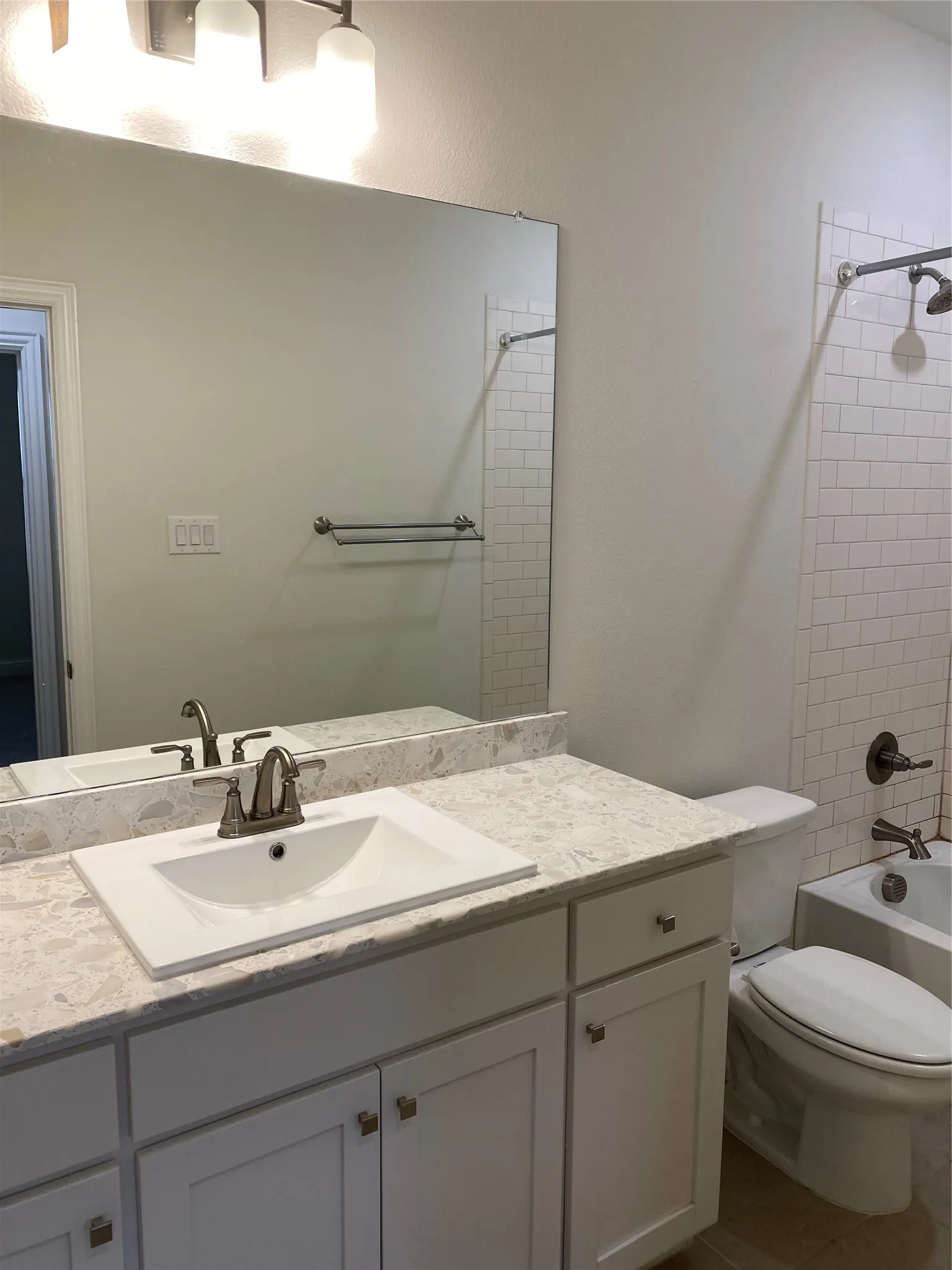 Single Family Residence For Rent in Dallas County , 1919 Diyaa Court, Farmers Branch, Texas 75234, 3 Bedrooms, 3 Bathrooms, 2 Garage spaces, 1,820 Sqft, built in 2021, Price $3,200, mls#21349556, Real Estate Agent in Farmers Branch, Homes For Rent in Dallas county, Homes For Rent in Farmers Branch, Realtor in Farmers Branch Texas, Real Estate Brokerage Independent Realty Texas, Luminita Cordes Realtor