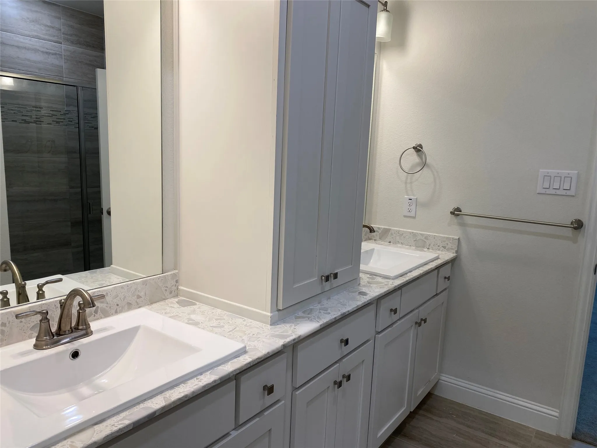 Single Family Residence For Rent in Dallas County , 1919 Diyaa Court, Farmers Branch, Texas 75234, 3 Bedrooms, 3 Bathrooms, 2 Garage spaces, 1,820 Sqft, built in 2021, Price $3,200, mls#21349556, Real Estate Agent in Farmers Branch, Homes For Rent in Dallas county, Homes For Rent in Farmers Branch, Realtor in Farmers Branch Texas, Real Estate Brokerage Independent Realty Texas, Luminita Cordes Realtor