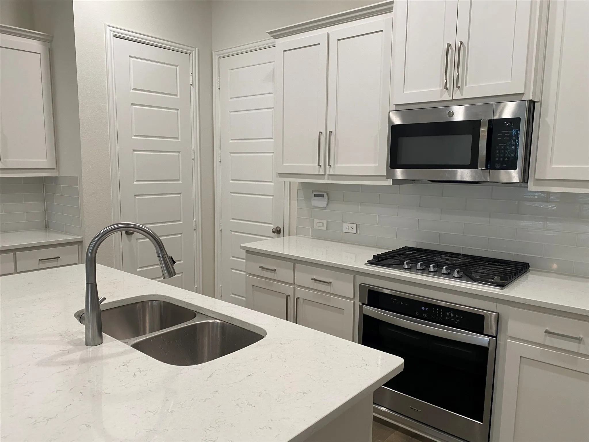 Single Family Residence For Rent in Dallas County , 1919 Diyaa Court, Farmers Branch, Texas 75234, 3 Bedrooms, 3 Bathrooms, 2 Garage spaces, 1,820 Sqft, built in 2021, Price $3,200, mls#21349556, Real Estate Agent in Farmers Branch, Homes For Rent in Dallas county, Homes For Rent in Farmers Branch, Realtor in Farmers Branch Texas, Real Estate Brokerage Independent Realty Texas, Luminita Cordes Realtor
