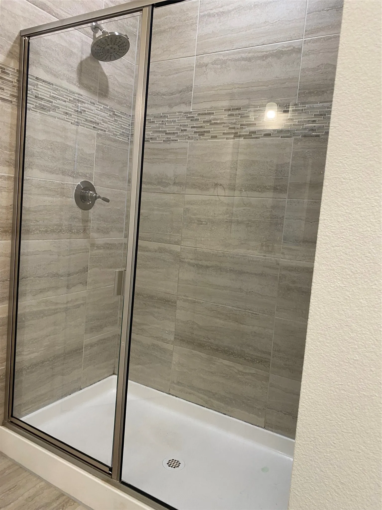 Single Family Residence For Rent in Dallas County , 1919 Diyaa Court, Farmers Branch, Texas 75234, 3 Bedrooms, 3 Bathrooms, 2 Garage spaces, 1,820 Sqft, built in 2021, Price $3,200, mls#21349556, Real Estate Agent in Farmers Branch, Homes For Rent in Dallas county, Homes For Rent in Farmers Branch, Realtor in Farmers Branch Texas, Real Estate Brokerage Independent Realty Texas, Luminita Cordes Realtor
