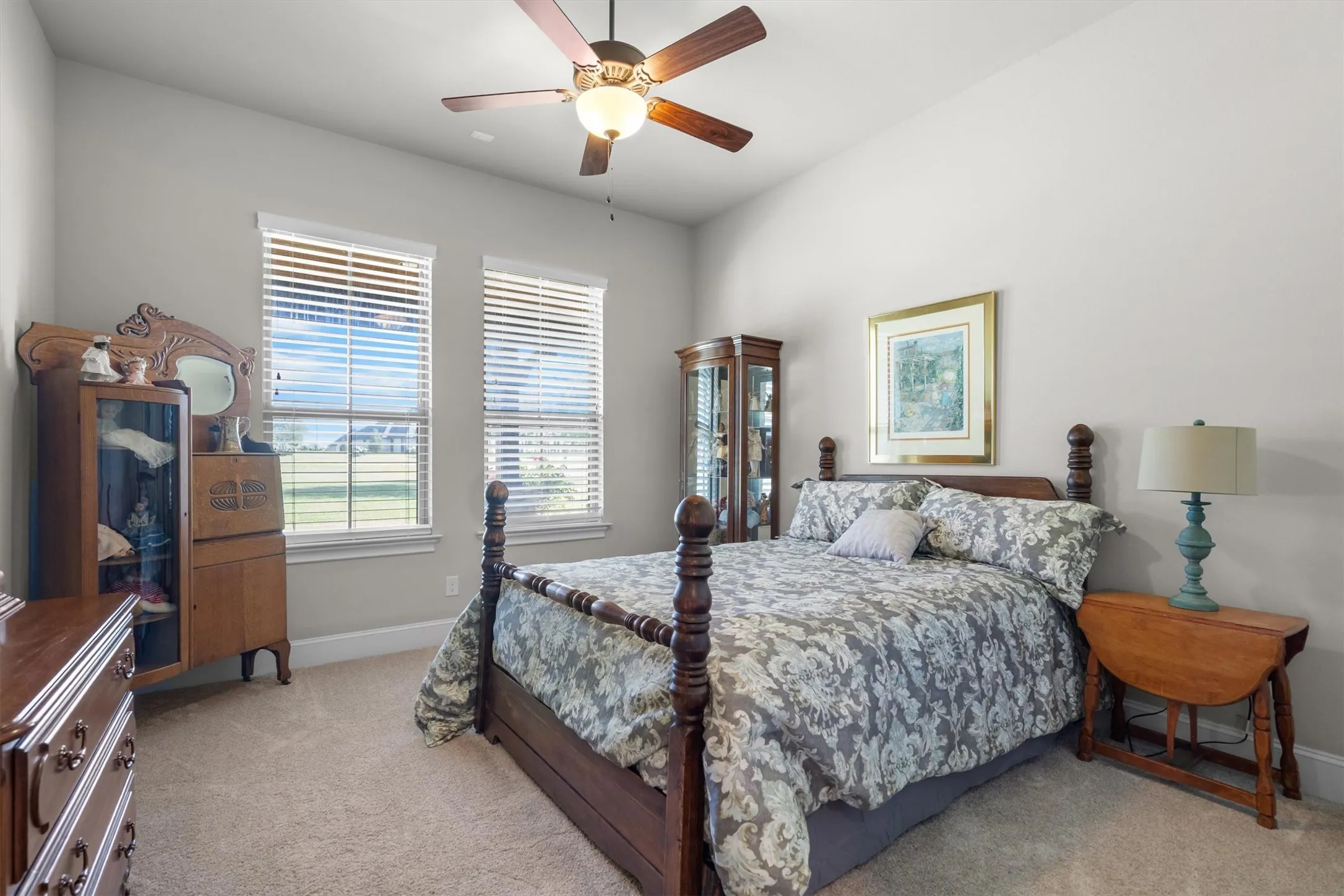 Single Family Residence For Sale in Denton County , 115 Quiet Hill Circle, Copper Canyon, Texas 76226, 5 Bedroom, 4 Bathroom, 4 Garage spaces, 4,144 Sqft, built in 2016, mls#21348697, Real Estate Agent in Copper Canyon, Homes For Sale in Denton county, Homes For Sale in Copper Canyon, Realtor in Copper Canyon Texas, Real Estate Brokerage Independent Realty Texas, Luminita Cordes Realtor