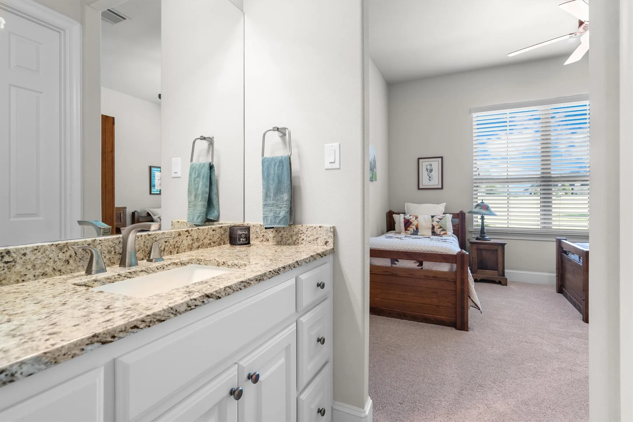 Single Family Residence For Sale in Denton County , 115 Quiet Hill Circle, Copper Canyon, Texas 76226, 5 Bedroom, 4 Bathroom, 4 Garage spaces, 4,144 Sqft, built in 2016, mls#21348697, Real Estate Agent in Copper Canyon, Homes For Sale in Denton county, Homes For Sale in Copper Canyon, Realtor in Copper Canyon Texas, Real Estate Brokerage Independent Realty Texas, Luminita Cordes Realtor
