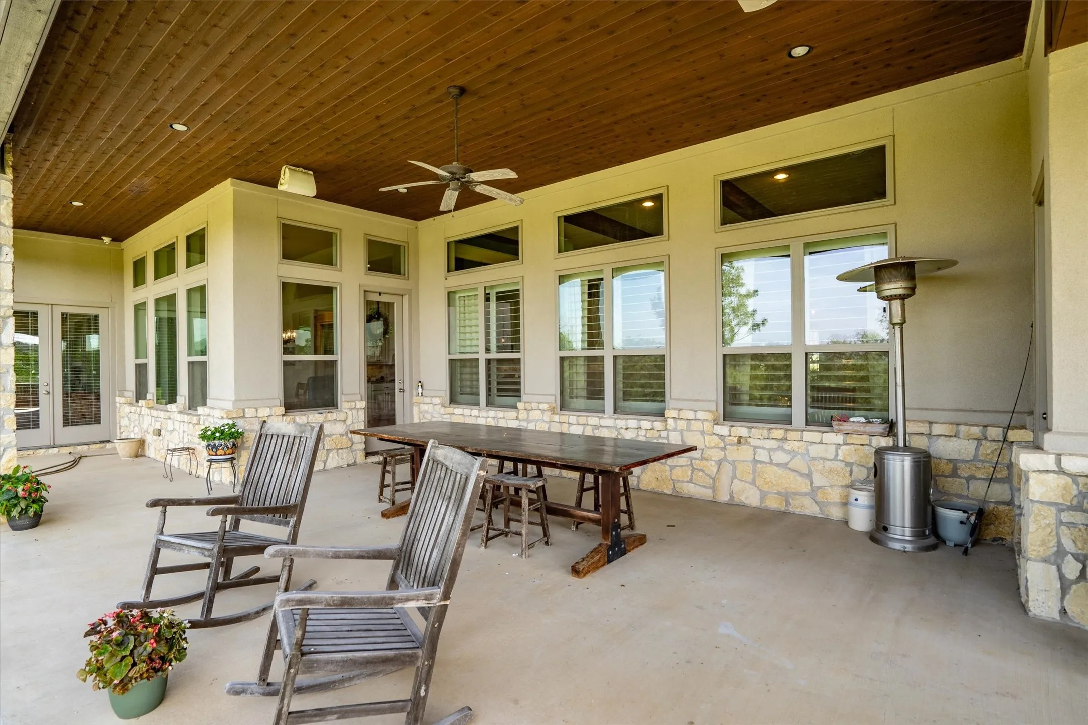 Single Family Residence For Sale in Denton County , 115 Quiet Hill Circle, Copper Canyon, Texas 76226, 5 Bedroom, 4 Bathroom, 4 Garage spaces, 4,144 Sqft, built in 2016, mls#21348697, Real Estate Agent in Copper Canyon, Homes For Sale in Denton county, Homes For Sale in Copper Canyon, Realtor in Copper Canyon Texas, Real Estate Brokerage Independent Realty Texas, Luminita Cordes Realtor