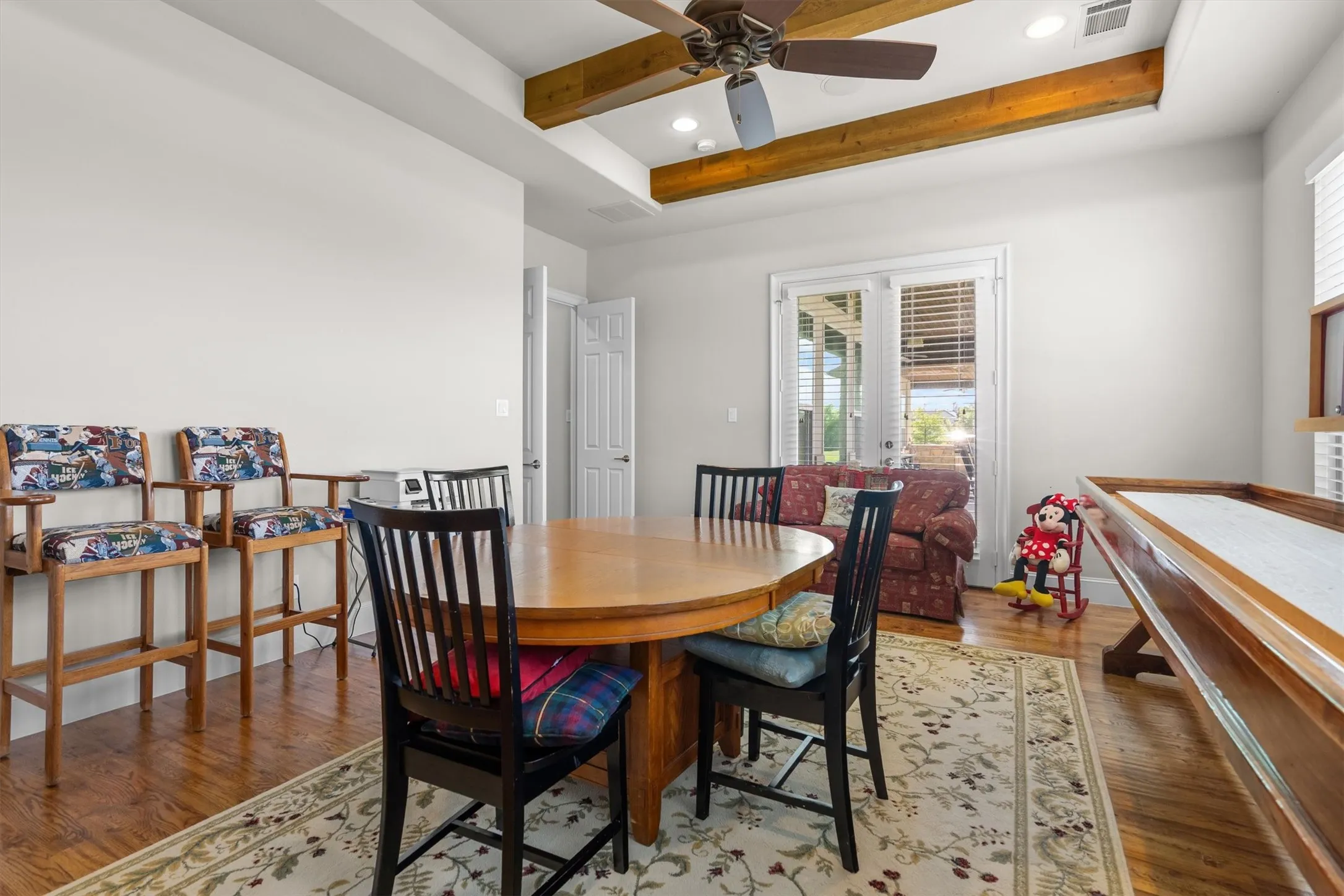 Single Family Residence For Sale in Denton County , 115 Quiet Hill Circle, Copper Canyon, Texas 76226, 5 Bedroom, 4 Bathroom, 4 Garage spaces, 4,144 Sqft, built in 2016, mls#21348697, Real Estate Agent in Copper Canyon, Homes For Sale in Denton county, Homes For Sale in Copper Canyon, Realtor in Copper Canyon Texas, Real Estate Brokerage Independent Realty Texas, Luminita Cordes Realtor