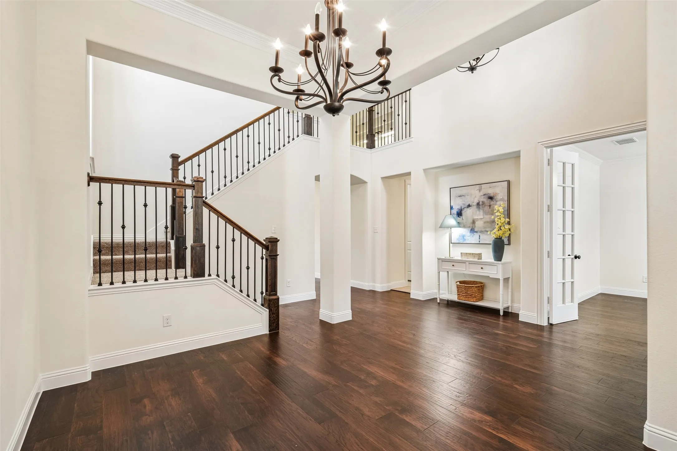 Single Family Residence For Sale in Denton County , 932 Champions Court, Roanoke, Texas 76262, 4 Bedroom, 4 Bathroom, 2 Garage spaces, 3,584 Sqft, built in 2015, mls#21339089, Real Estate Agent in Roanoke, Homes For Sale in Denton county, Homes For Sale in Roanoke, Realtor in Roanoke Texas, Real Estate Brokerage Independent Realty Texas, Luminita Cordes Realtor