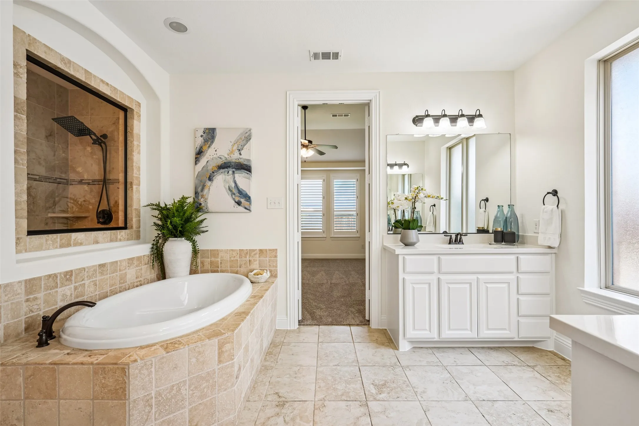 Single Family Residence For Sale in Denton County , 932 Champions Court, Roanoke, Texas 76262, 4 Bedroom, 4 Bathroom, 2 Garage spaces, 3,584 Sqft, built in 2015, mls#21339089, Real Estate Agent in Roanoke, Homes For Sale in Denton county, Homes For Sale in Roanoke, Realtor in Roanoke Texas, Real Estate Brokerage Independent Realty Texas, Luminita Cordes Realtor
