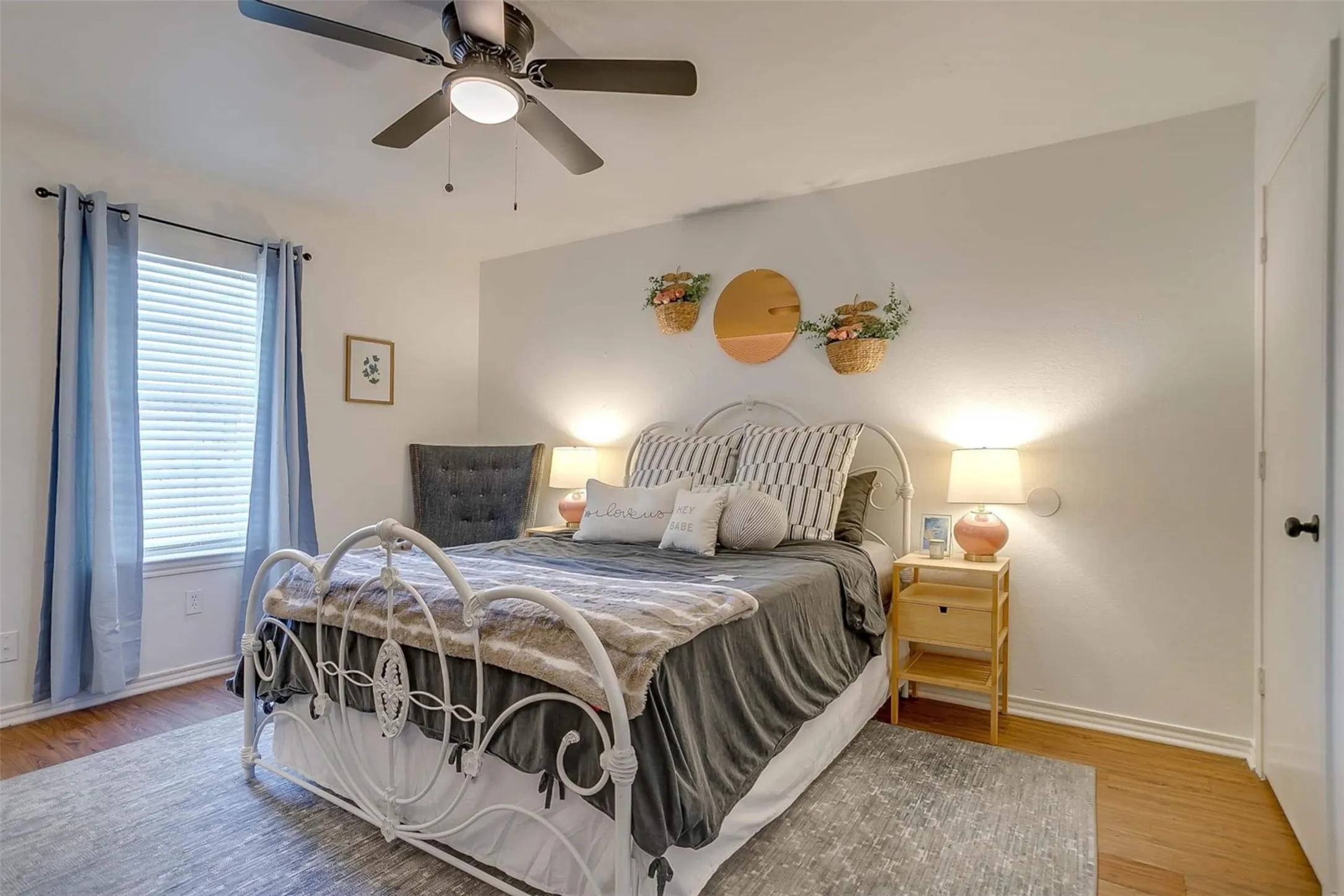 Triplex For Sale in Tarrant County , 1217 Kimbrough Street, White Settlement, Texas 76108, 12 Bedroom, 6 Bathroom, Garage spaces, 0 Sqft, built in 1985, mls#21342304, Real Estate Agent in White Settlement, Homes For Sale in Tarrant county, Homes For Sale in White Settlement, Realtor in White Settlement Texas, Real Estate Brokerage Independent Realty Texas, Luminita Cordes Realtor