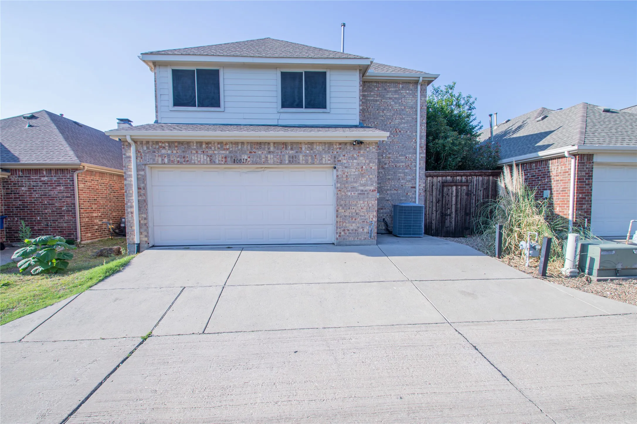 Single Family Residence For Rent in Collin County , 10017 Bell Rock Road, Frisco, Texas 75035, 4 Bedroom, 3 Bathroom, 2 Garage spaces, 2,646 Sqft, built in 2009, mls#21348224, Real Estate Agent in Frisco, Homes For Rent in Collin county, Homes For Rent in Frisco, Realtor in Frisco Texas, Real Estate Brokerage Independent Realty Texas, Luminita Cordes Realtor