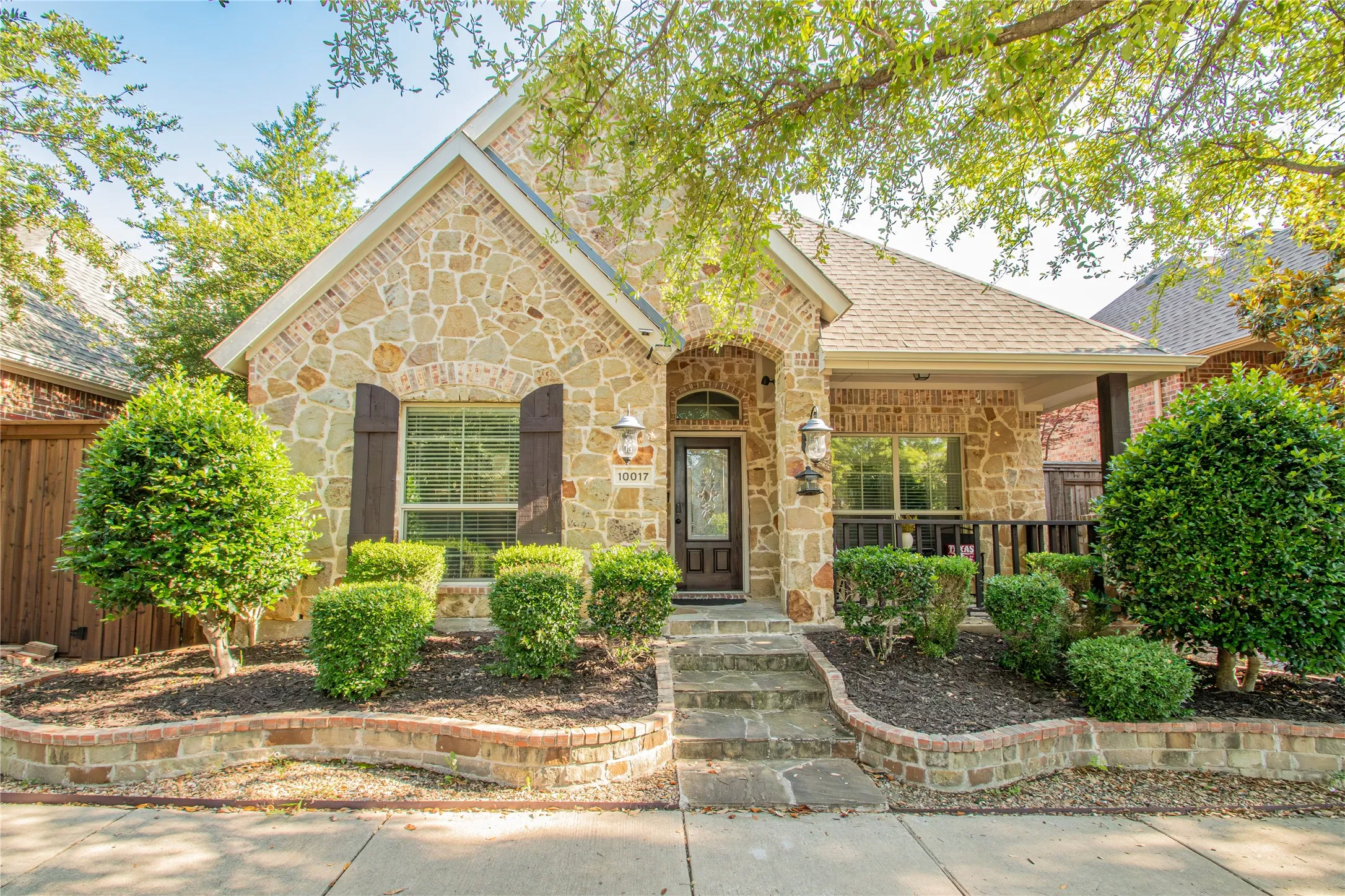 Single Family Residence For Rent in Collin County , 10017 Bell Rock Road, Frisco, Texas 75035, 4 Bedroom, 3 Bathroom, 2 Garage spaces, 2,646 Sqft, built in 2009, mls#21348224, Real Estate Agent in Frisco, Homes For Rent in Collin county, Homes For Rent in Frisco, Realtor in Frisco Texas, Real Estate Brokerage Independent Realty Texas, Luminita Cordes Realtor