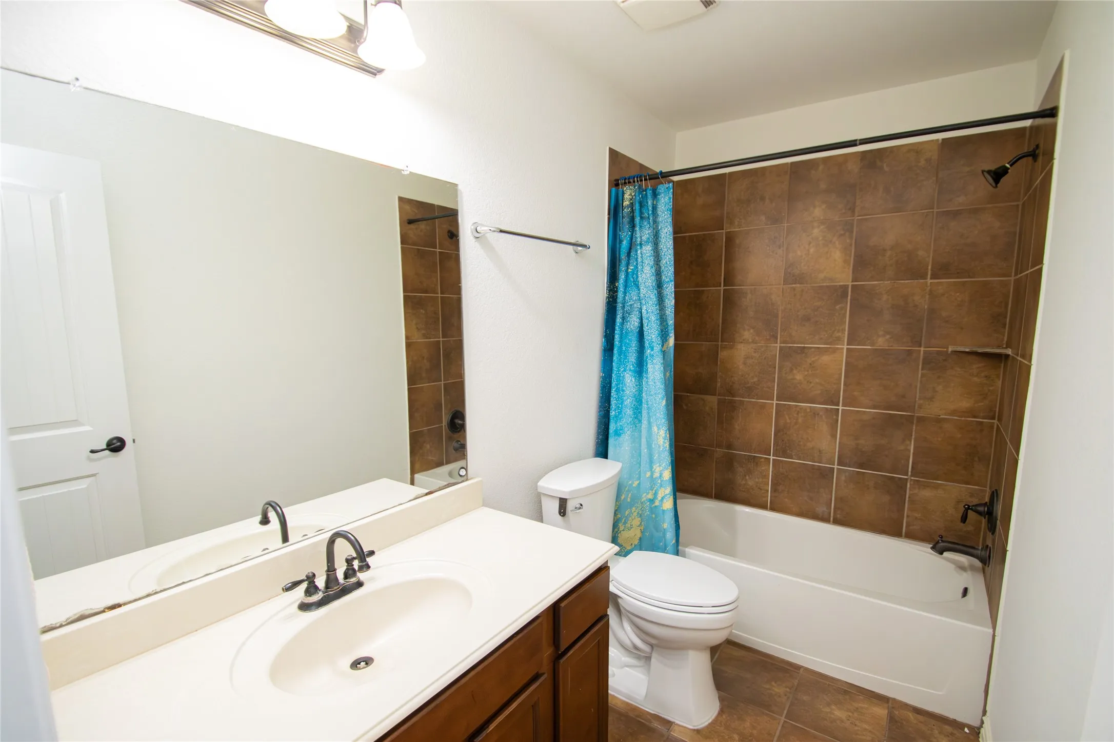 Single Family Residence For Rent in Collin County , 10017 Bell Rock Road, Frisco, Texas 75035, 4 Bedroom, 3 Bathroom, 2 Garage spaces, 2,646 Sqft, built in 2009, mls#21348224, Real Estate Agent in Frisco, Homes For Rent in Collin county, Homes For Rent in Frisco, Realtor in Frisco Texas, Real Estate Brokerage Independent Realty Texas, Luminita Cordes Realtor