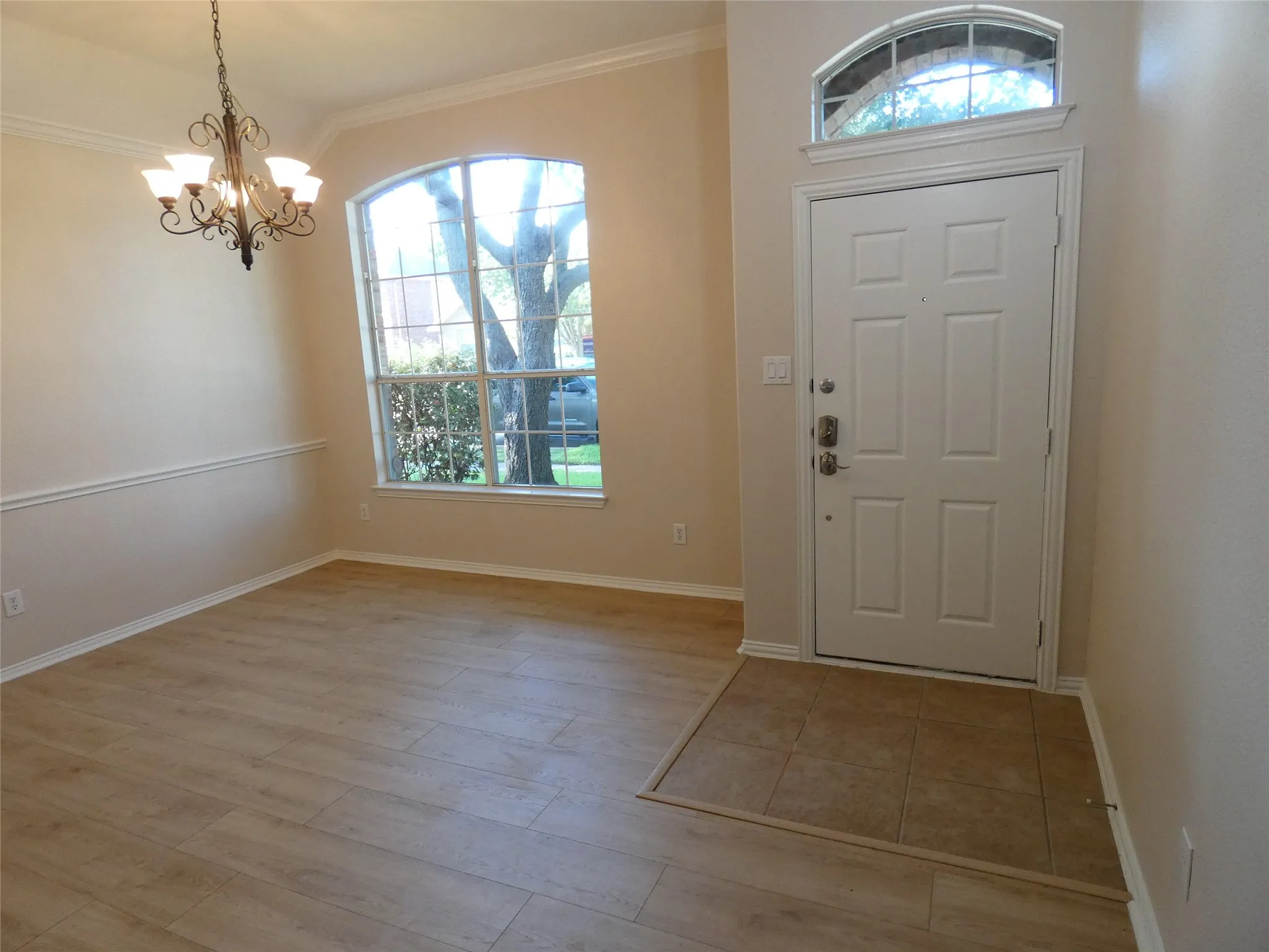 Single Family Residence For Sale in Rockwall County , 2967 Wild Oak Lane, Rockwall, Texas 75032, 3 Bedroom, 2 Bathroom, 2 Garage spaces, 1,769 Sqft, built in 2003, mls#21349486, Real Estate Agent in Rockwall, Homes For Sale in Rockwall county, Homes For Sale in Rockwall, Realtor in Rockwall Texas, Real Estate Brokerage Independent Realty Texas, Luminita Cordes Realtor