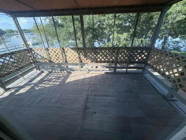Single Family Residence For Sale in Montague County , 311 Shore Loop, Bellevue, Texas 76228, 3 Bedroom, 2 Bathroom, Garage spaces, 1,593 Sqft, built in 1986, mls#21349578, Real Estate Agent in Bellevue, Homes For Sale in Montague county, Homes For Sale in Bellevue, Realtor in Bellevue Texas, Real Estate Brokerage Independent Realty Texas, Luminita Cordes Realtor