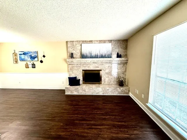 Single Family Residence For Rent in Tarrant County , 6513 Westridge Drive, Watauga, Texas 76148, 3 Bedroom, 3 Bathroom, 2 Garage spaces, 1,367 Sqft, built in 1980, mls#21349610, Real Estate Agent in Watauga, Homes For Rent in Tarrant county, Homes For Rent in Watauga, Realtor in Watauga Texas, Real Estate Brokerage Independent Realty Texas, Luminita Cordes Realtor