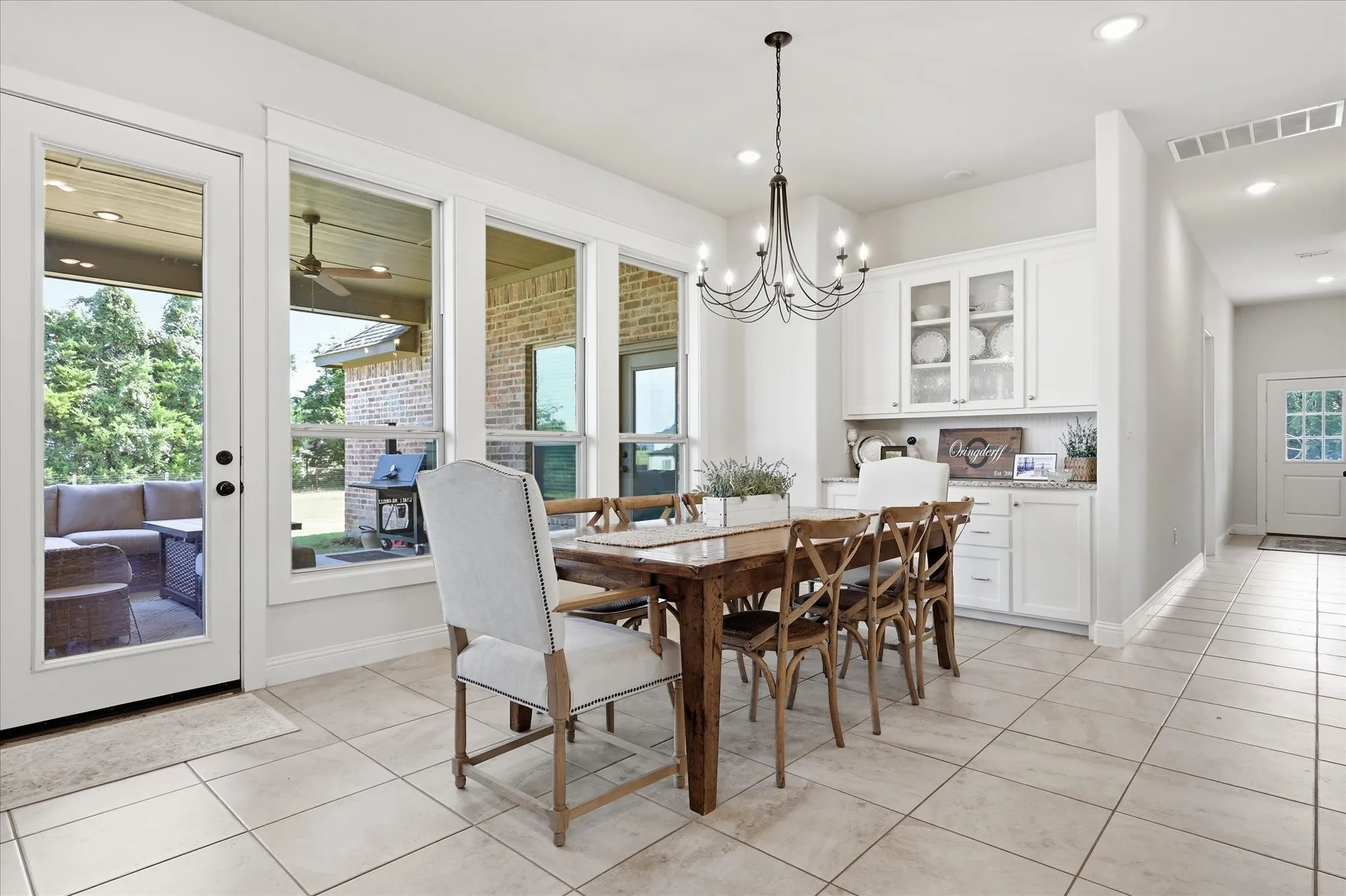 Single Family Residence For Sale in Denton County , 2782 Rock Hill Road, Aubrey, Texas 76227, 3 Bedroom, 3 Bathroom, 5 Garage spaces, 3,127 Sqft, built in 2018, mls#21334682, Real Estate Agent in Aubrey, Homes For Sale in Denton county, Homes For Sale in Aubrey, Realtor in Aubrey Texas, Real Estate Brokerage Independent Realty Texas, Luminita Cordes Realtor