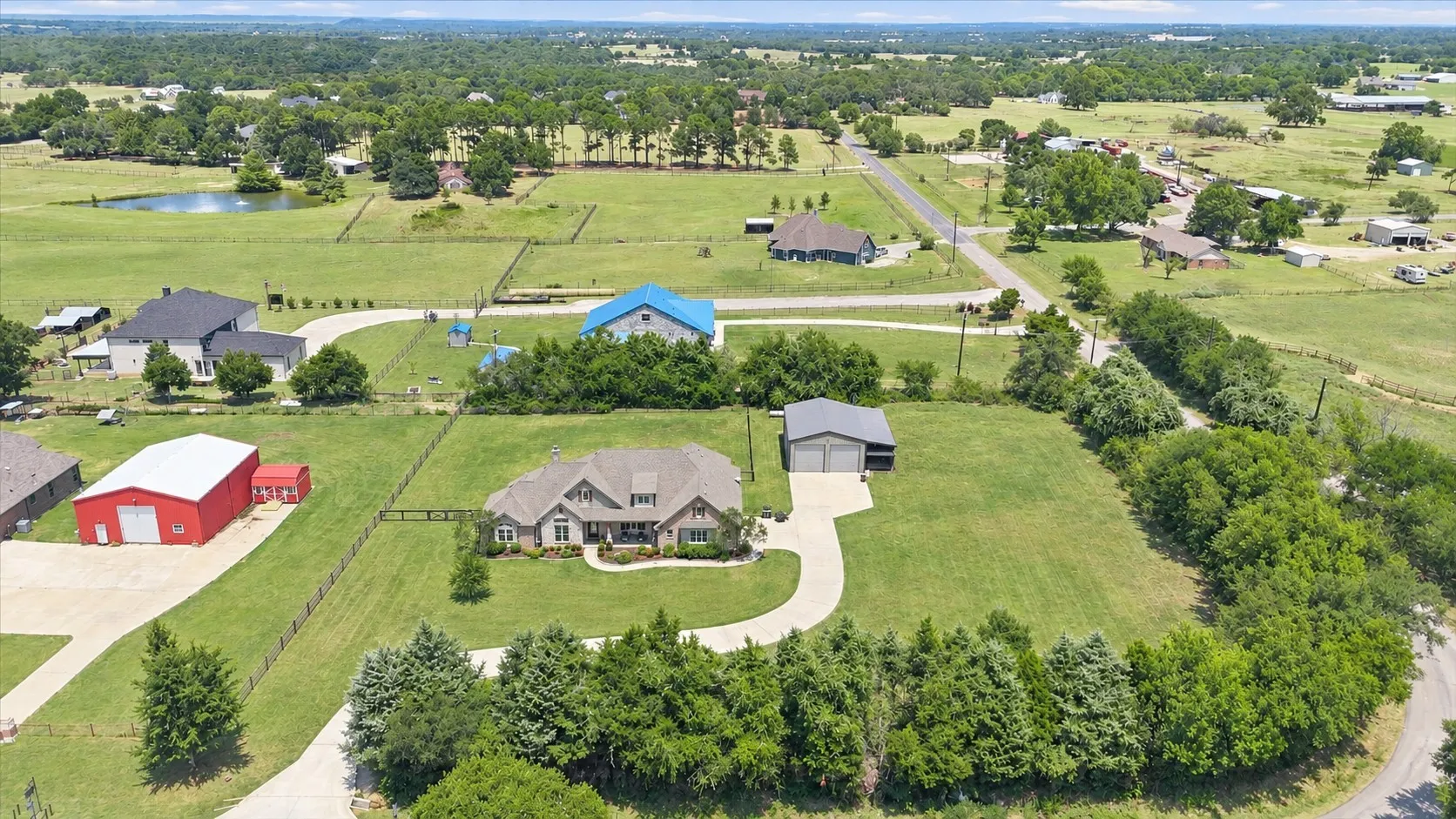 Single Family Residence For Sale in Denton County , 2782 Rock Hill Road, Aubrey, Texas 76227, 3 Bedroom, 3 Bathroom, 5 Garage spaces, 3,127 Sqft, built in 2018, mls#21334682, Real Estate Agent in Aubrey, Homes For Sale in Denton county, Homes For Sale in Aubrey, Realtor in Aubrey Texas, Real Estate Brokerage Independent Realty Texas, Luminita Cordes Realtor