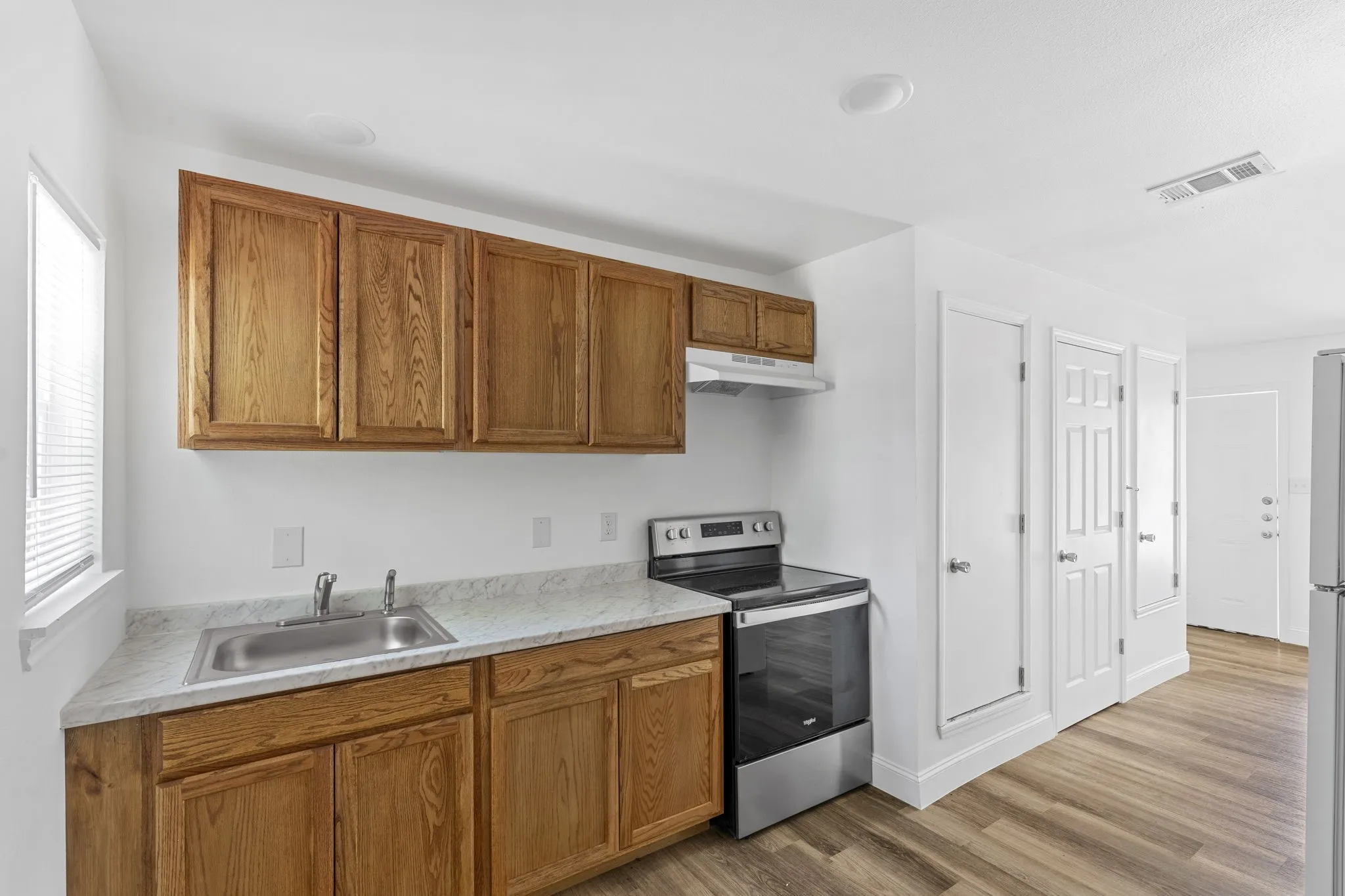 Quadruplex For Sale in Mc Lennan County , 2601-2603 Summer Avenue, Waco, Texas 76708, 6 Bedrooms, 4 Bathrooms, Garage spaces, 0 Sqft, built in 1949, Price $360,000, mls#21340842, Real Estate Agent in Waco, Homes For Sale in Mc Lennan county, Homes For Sale in Waco, Realtor in Waco Texas, Real Estate Brokerage Independent Realty Texas, Luminita Cordes Realtor
