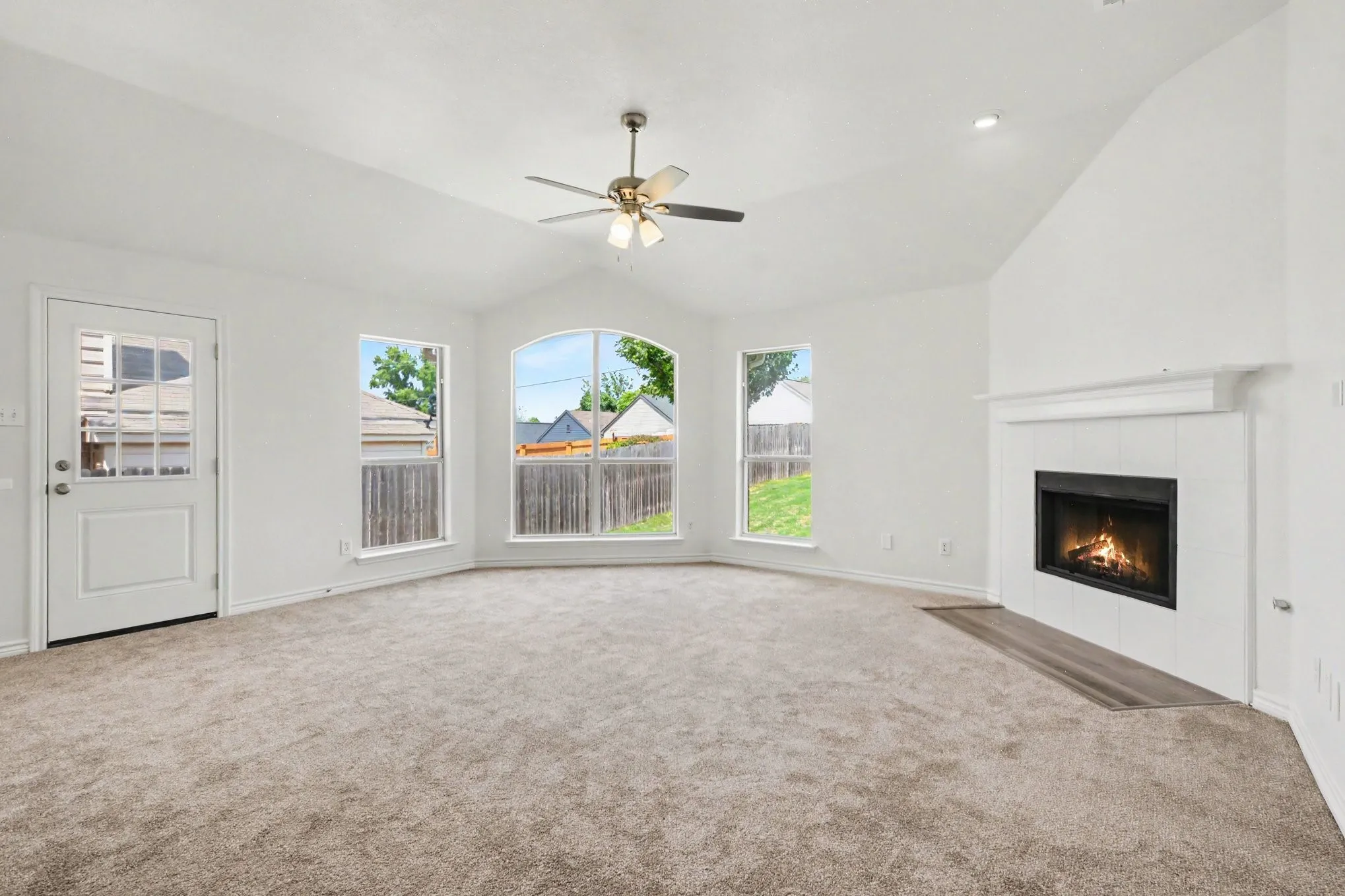 Single Family Residence For Sale in Denton County , 2033 Piedmont Drive, Lewisville, Texas 75067, 3 Bedroom, 2 Bathroom, 2 Garage spaces, 1,869 Sqft, built in 1999, mls#21347166, Real Estate Agent in Lewisville, Homes For Sale in Denton county, Homes For Sale in Lewisville, Realtor in Lewisville Texas, Real Estate Brokerage Independent Realty Texas, Luminita Cordes Realtor