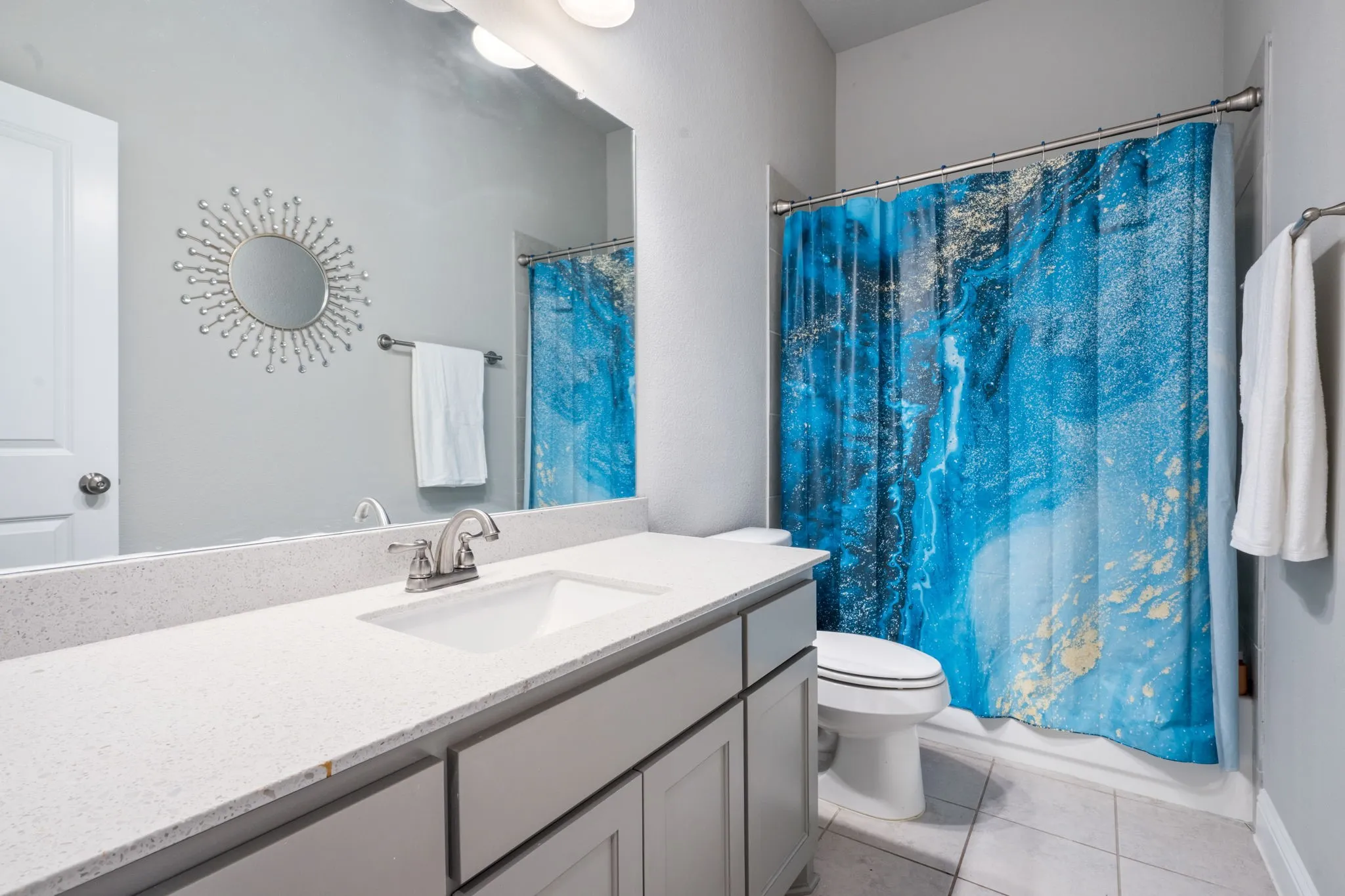 Single Family Residence For Sale in Ellis County , 329 Strait Lane, Waxahachie, Texas 75165, 4 Bedroom, 3 Bathroom, 2 Garage spaces, 2,650 Sqft, built in 2017, mls#21348879, Real Estate Agent in Waxahachie, Homes For Sale in Ellis county, Homes For Sale in Waxahachie, Realtor in Waxahachie Texas, Real Estate Brokerage Independent Realty Texas, Luminita Cordes Realtor