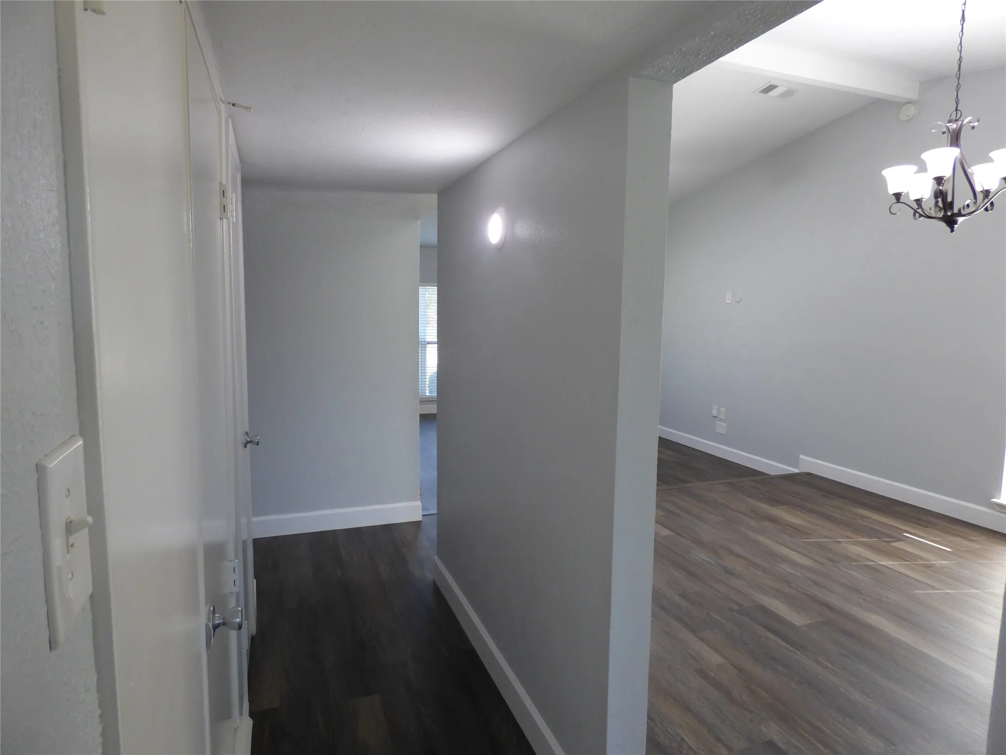 Single Family Residence For Rent in Denton County , 5016 Roberts Drive, The Colony, Texas 75056, 3 Bedroom, 2 Bathroom, 2 Garage spaces, 1,791 Sqft, built in 1977, mls#21348769, Real Estate Agent in The Colony, Homes For Rent in Denton county, Homes For Rent in The Colony, Realtor in The Colony Texas, Real Estate Brokerage Independent Realty Texas, Luminita Cordes Realtor