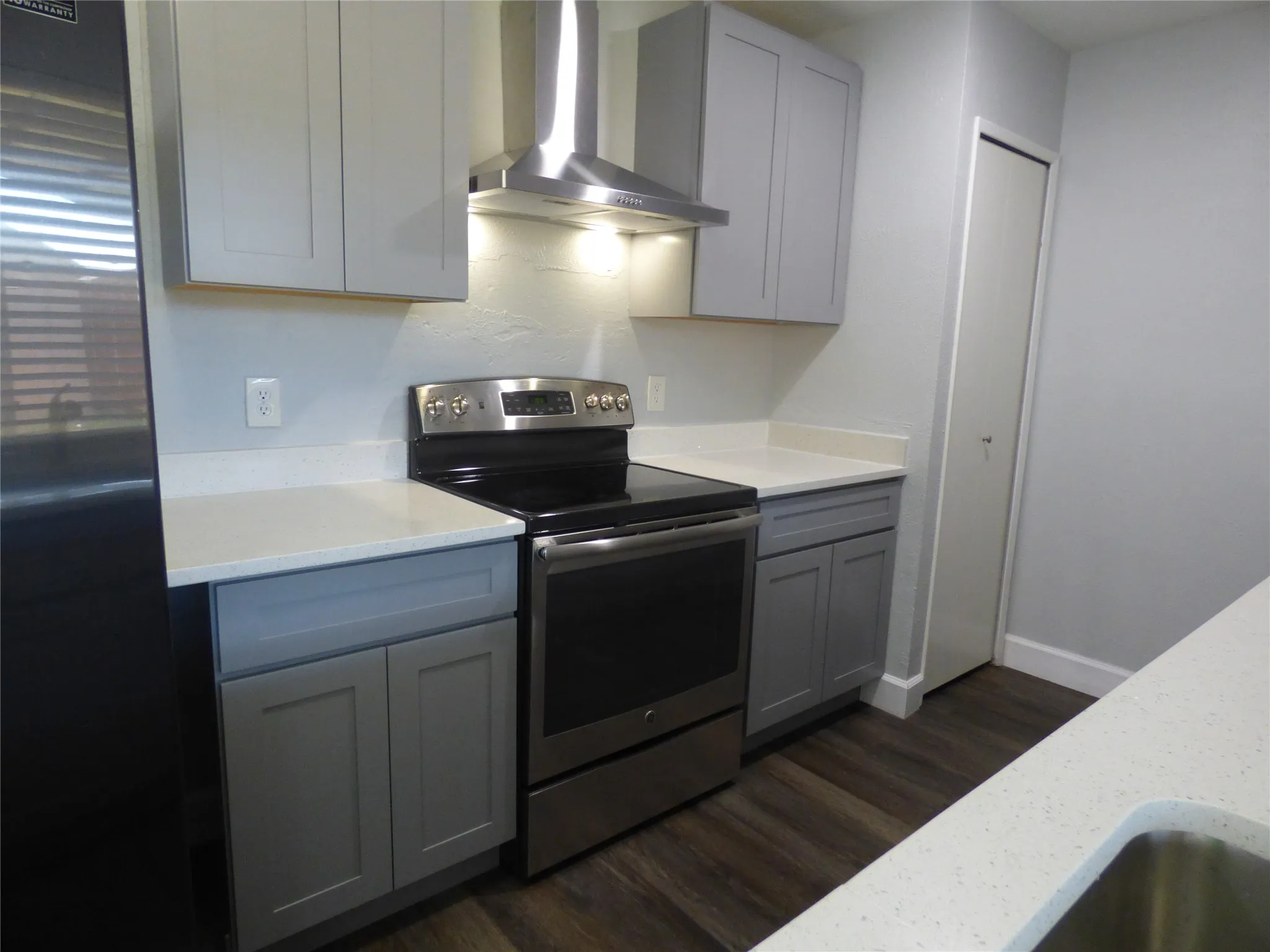 Single Family Residence For Rent in Denton County , 5016 Roberts Drive, The Colony, Texas 75056, 3 Bedroom, 2 Bathroom, 2 Garage spaces, 1,791 Sqft, built in 1977, mls#21348769, Real Estate Agent in The Colony, Homes For Rent in Denton county, Homes For Rent in The Colony, Realtor in The Colony Texas, Real Estate Brokerage Independent Realty Texas, Luminita Cordes Realtor