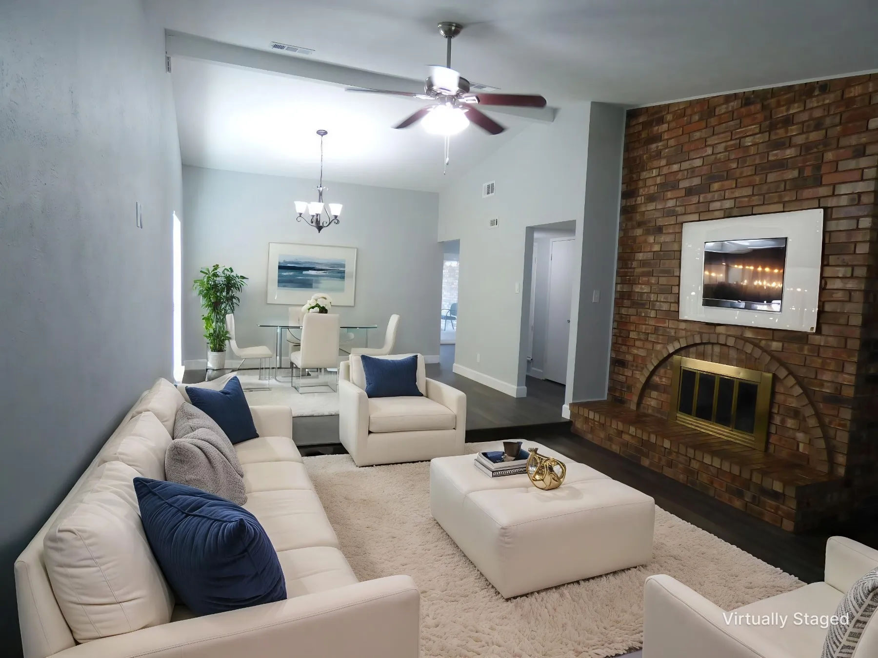 Single Family Residence For Rent in Denton County , 5016 Roberts Drive, The Colony, Texas 75056, 3 Bedroom, 2 Bathroom, 2 Garage spaces, 1,791 Sqft, built in 1977, mls#21348769, Real Estate Agent in The Colony, Homes For Rent in Denton county, Homes For Rent in The Colony, Realtor in The Colony Texas, Real Estate Brokerage Independent Realty Texas, Luminita Cordes Realtor