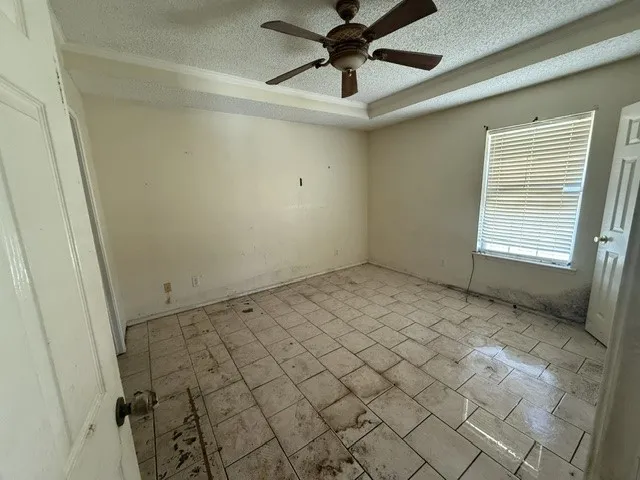 Single Family Residence For Sale in Kaufman County , 108 Amy Drive, Crandall, Texas 75114, 3 Bedroom, 1 Bathroom, 1 Garage spaces, 1,360 Sqft, built in 1994, mls#21349616, Real Estate Agent in Crandall, Homes For Sale in Kaufman county, Homes For Sale in Crandall, Realtor in Crandall Texas, Real Estate Brokerage Independent Realty Texas, Luminita Cordes Realtor