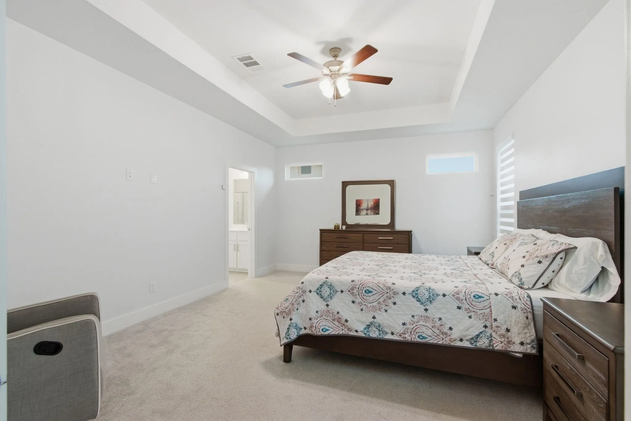 Single Family Residence For Rent in Tarrant County , 7217 Mantle Ridge Drive, Fort Worth, Texas 76179, 4 Bedroom, 4 Bathroom, 3 Garage spaces, 2,603 Sqft, built in 2022, mls#21347491, Real Estate Agent in Fort Worth, Homes For Rent in Tarrant county, Homes For Rent in Fort Worth, Realtor in Fort Worth Texas, Real Estate Brokerage Independent Realty Texas, Luminita Cordes Realtor