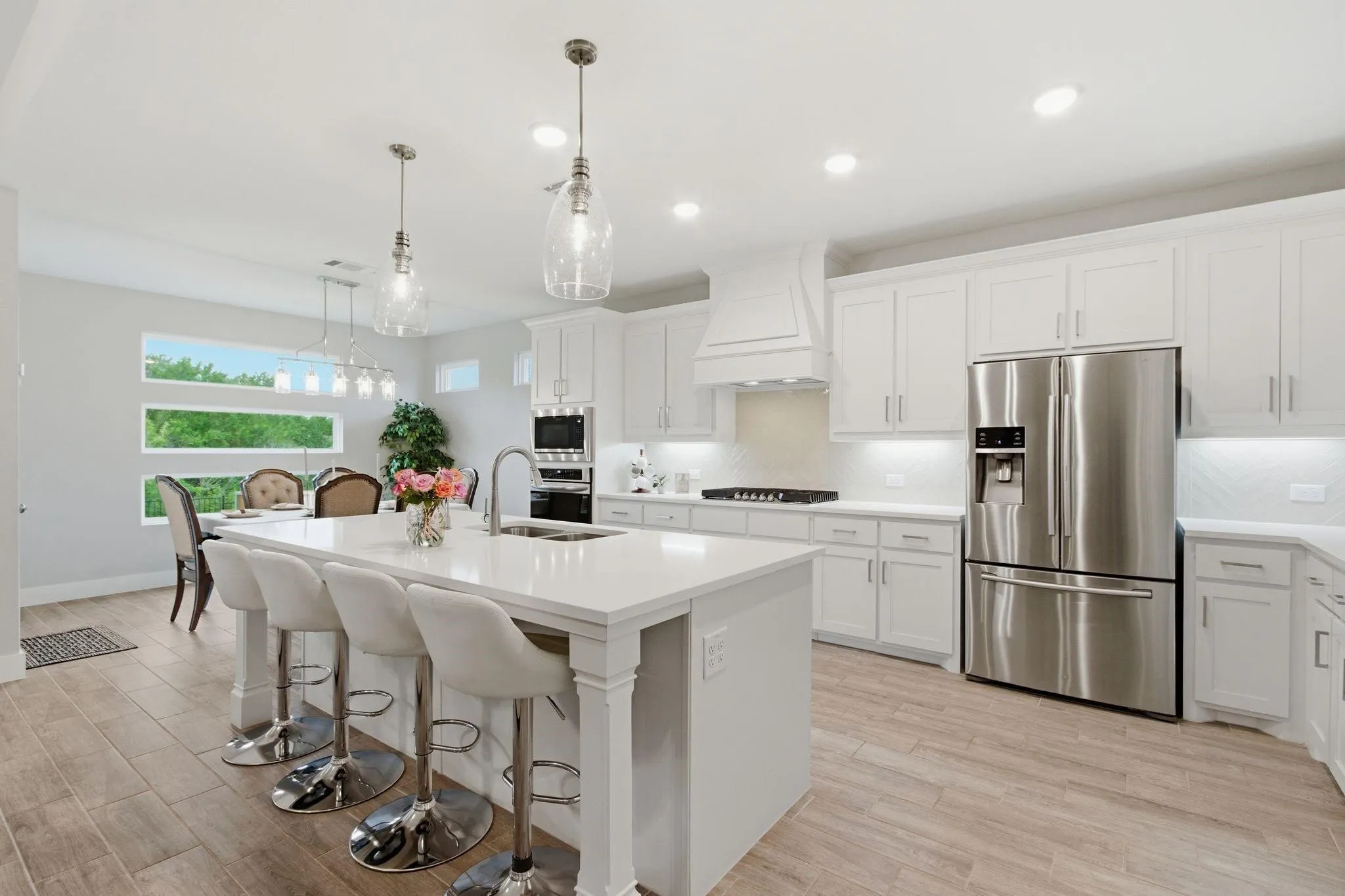 Single Family Residence For Rent in Tarrant County , 7217 Mantle Ridge Drive, Fort Worth, Texas 76179, 4 Bedroom, 4 Bathroom, 3 Garage spaces, 2,603 Sqft, built in 2022, mls#21347491, Real Estate Agent in Fort Worth, Homes For Rent in Tarrant county, Homes For Rent in Fort Worth, Realtor in Fort Worth Texas, Real Estate Brokerage Independent Realty Texas, Luminita Cordes Realtor