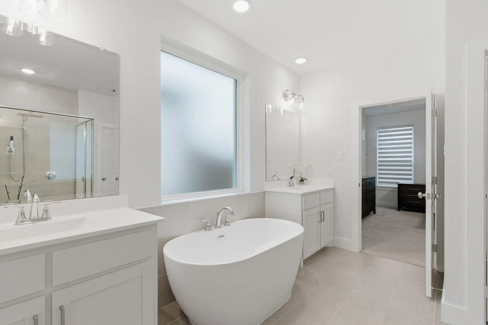 Single Family Residence For Rent in Tarrant County , 7217 Mantle Ridge Drive, Fort Worth, Texas 76179, 4 Bedroom, 4 Bathroom, 3 Garage spaces, 2,603 Sqft, built in 2022, mls#21347491, Real Estate Agent in Fort Worth, Homes For Rent in Tarrant county, Homes For Rent in Fort Worth, Realtor in Fort Worth Texas, Real Estate Brokerage Independent Realty Texas, Luminita Cordes Realtor