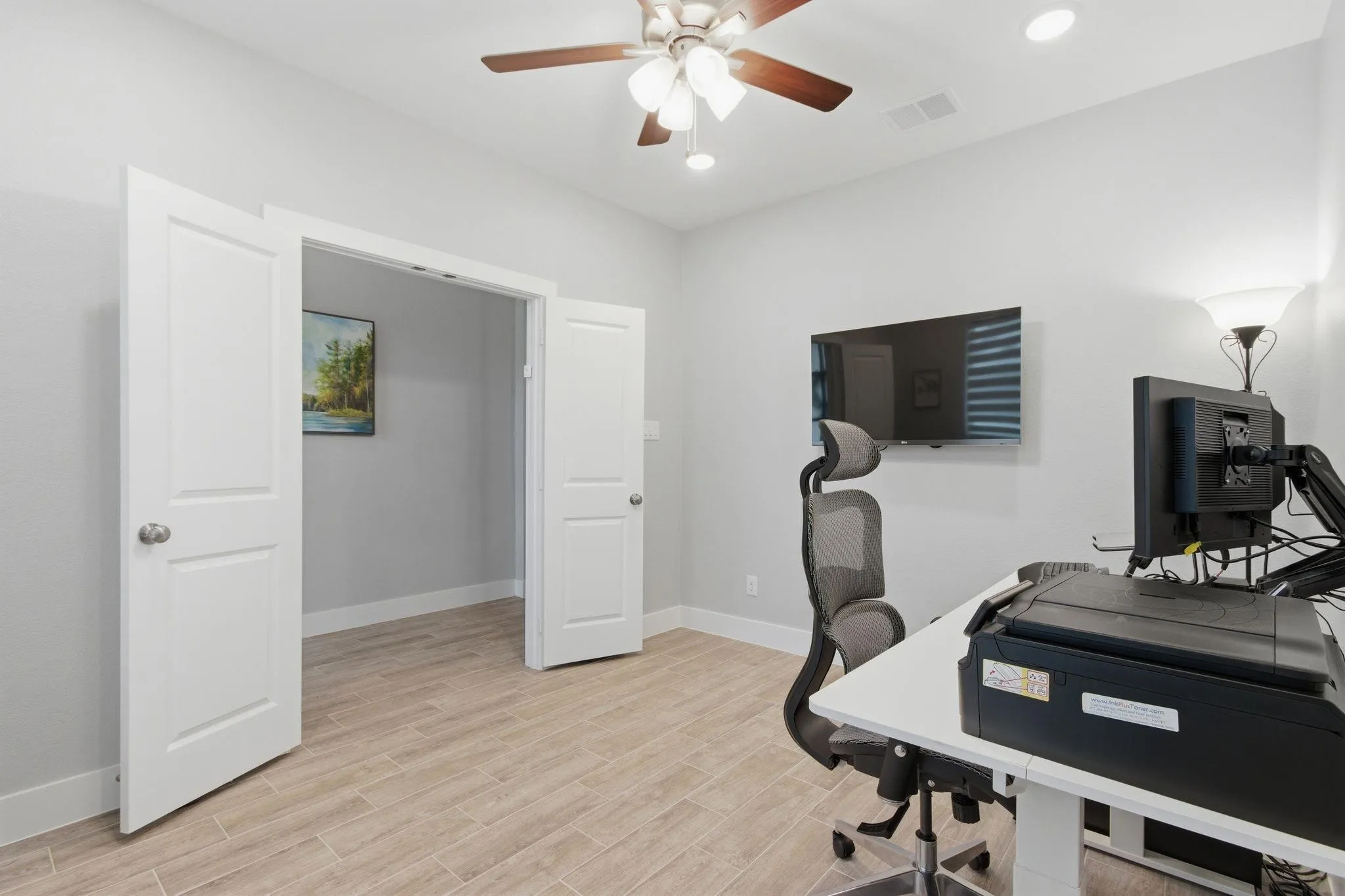 Single Family Residence For Rent in Tarrant County , 7217 Mantle Ridge Drive, Fort Worth, Texas 76179, 4 Bedroom, 4 Bathroom, 3 Garage spaces, 2,603 Sqft, built in 2022, mls#21347491, Real Estate Agent in Fort Worth, Homes For Rent in Tarrant county, Homes For Rent in Fort Worth, Realtor in Fort Worth Texas, Real Estate Brokerage Independent Realty Texas, Luminita Cordes Realtor