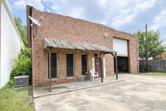 Office For Sale in Kaufman County , 118 W Main Street, Forney, Texas 75126, 0, 0, Garage spaces, 0 Sqft, built in 1984, mls#21348516, Real Estate Agent in Forney, Homes For Sale in Kaufman county, Homes For Sale in Forney, Realtor in Forney Texas, Real Estate Brokerage Independent Realty Texas, Luminita Cordes Realtor