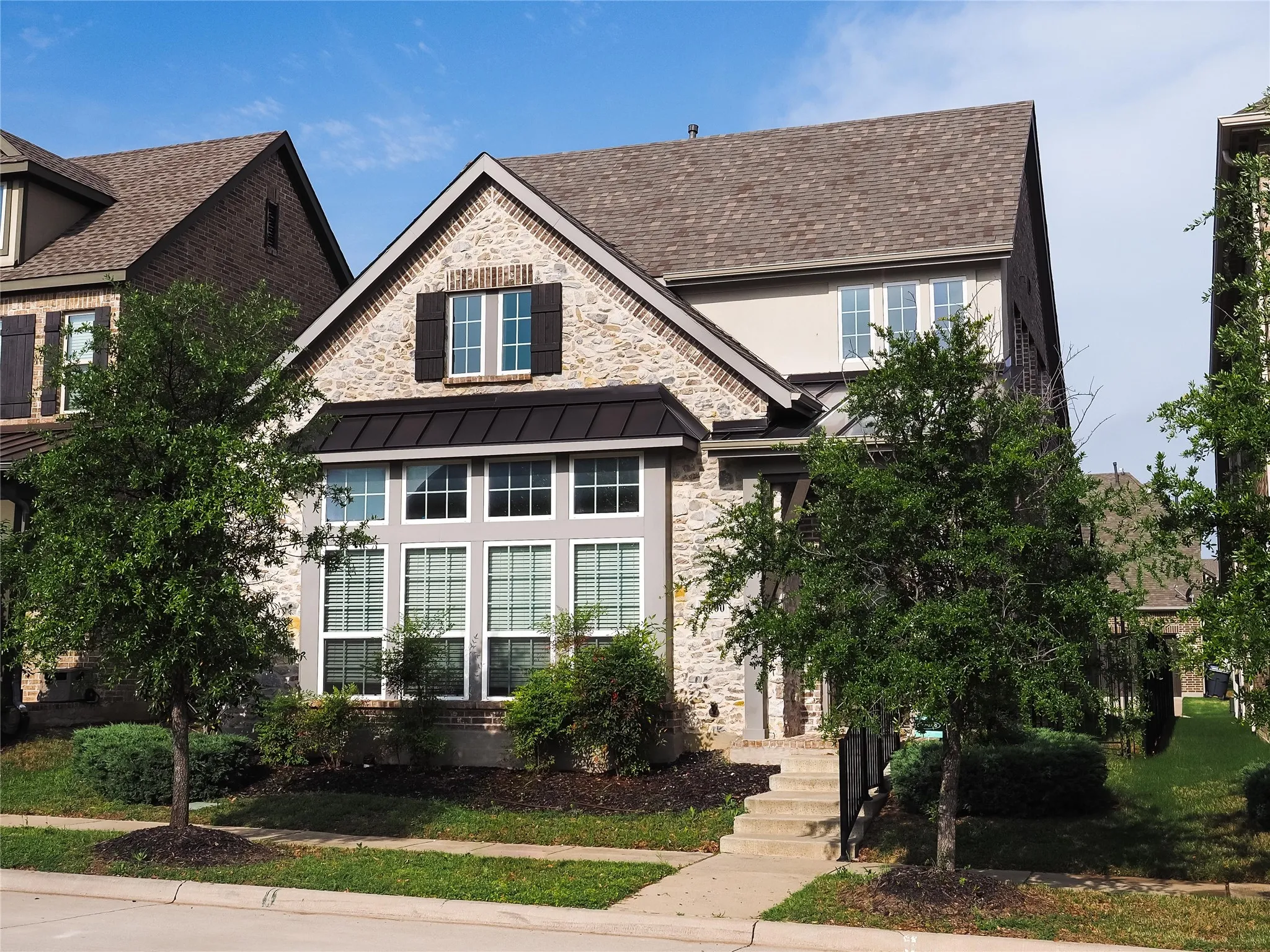 Single Family Residence For Rent in Collin County , 6900 Royal Liverpool Drive, Mc Kinney, Texas 75070, 3 Bedroom, 4 Bathroom, 2 Garage spaces, 2,471 Sqft, built in 2017, mls#21349662, Real Estate Agent in Mc Kinney, Homes For Rent in Collin county, Homes For Rent in Mc Kinney, Realtor in Mc Kinney Texas, Real Estate Brokerage Independent Realty Texas, Luminita Cordes Realtor