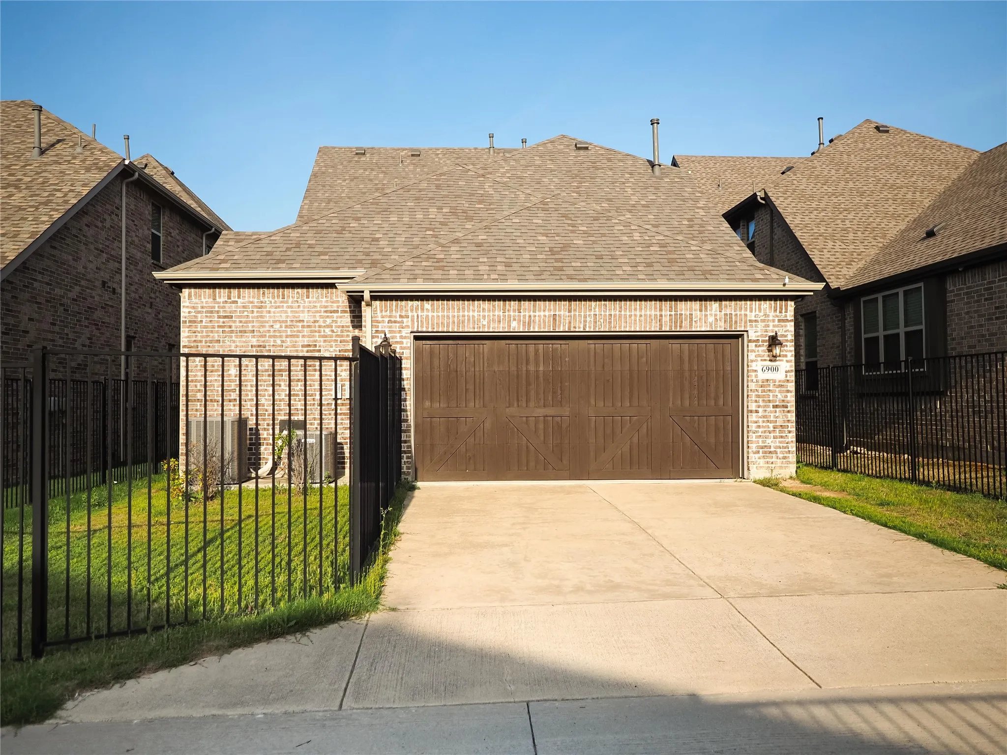 Single Family Residence For Rent in Collin County , 6900 Royal Liverpool Drive, Mc Kinney, Texas 75070, 3 Bedroom, 4 Bathroom, 2 Garage spaces, 2,471 Sqft, built in 2017, mls#21349662, Real Estate Agent in Mc Kinney, Homes For Rent in Collin county, Homes For Rent in Mc Kinney, Realtor in Mc Kinney Texas, Real Estate Brokerage Independent Realty Texas, Luminita Cordes Realtor