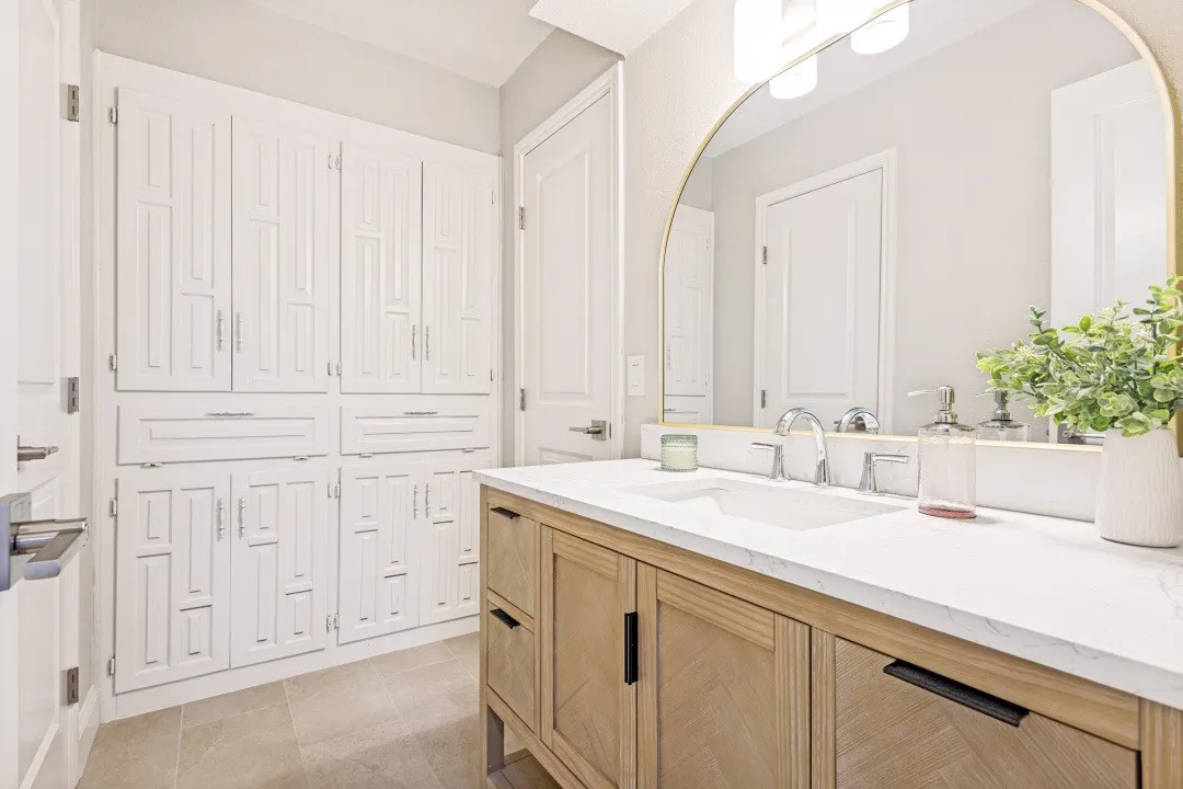 Single Family Residence For Sale in Collin County , 3001 Malibu Place, Plano, Texas 75023, 3 Bedroom, 3 Bathroom, 2 Garage spaces, 2,597 Sqft, built in 1978, mls#21349657, Real Estate Agent in Plano, Homes For Sale in Collin county, Homes For Sale in Plano, Realtor in Plano Texas, Real Estate Brokerage Independent Realty Texas, Luminita Cordes Realtor