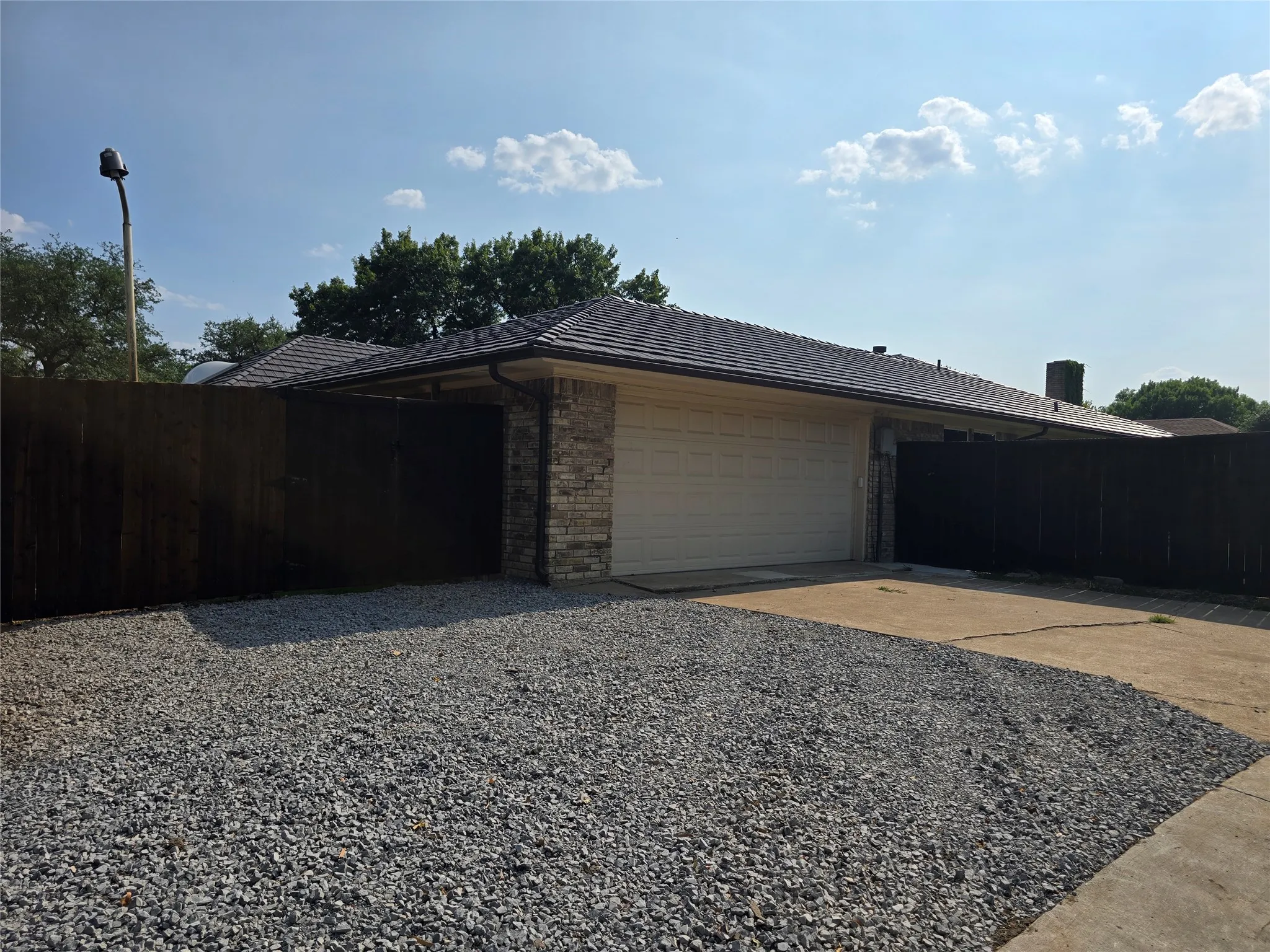 Single Family Residence For Sale in Collin County , 3001 Malibu Place, Plano, Texas 75023, 3 Bedroom, 3 Bathroom, 2 Garage spaces, 2,597 Sqft, built in 1978, mls#21349657, Real Estate Agent in Plano, Homes For Sale in Collin county, Homes For Sale in Plano, Realtor in Plano Texas, Real Estate Brokerage Independent Realty Texas, Luminita Cordes Realtor