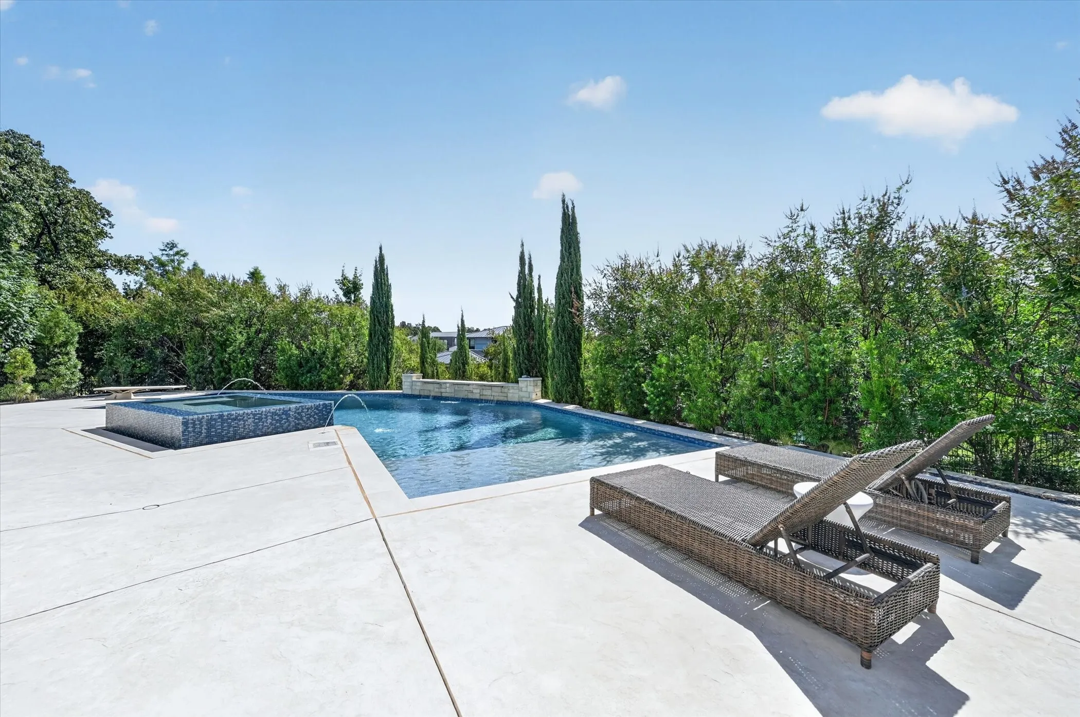 Single Family Residence For Sale in Tarrant County , 1827 Seville Cove, Westlake, Texas 76262, 4 Bedroom, 6 Bathroom, 4 Garage spaces, 6,569 Sqft, built in 2017, mls#21344166, Real Estate Agent in Westlake, Homes For Sale in Tarrant county, Homes For Sale in Westlake, Realtor in Westlake Texas, Real Estate Brokerage Independent Realty Texas, Luminita Cordes Realtor