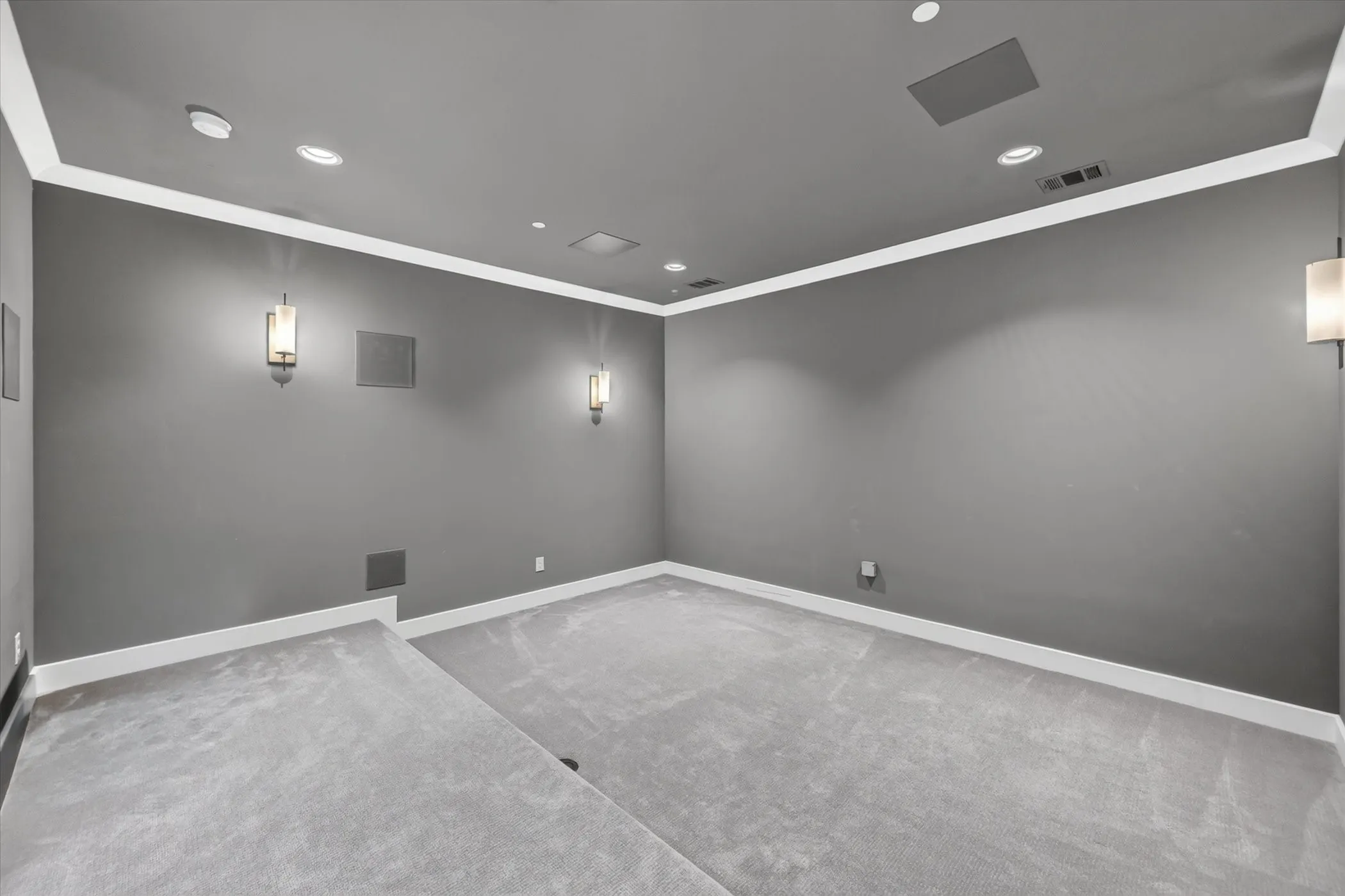 Single Family Residence For Sale in Tarrant County , 1827 Seville Cove, Westlake, Texas 76262, 4 Bedroom, 6 Bathroom, 4 Garage spaces, 6,569 Sqft, built in 2017, mls#21344166, Real Estate Agent in Westlake, Homes For Sale in Tarrant county, Homes For Sale in Westlake, Realtor in Westlake Texas, Real Estate Brokerage Independent Realty Texas, Luminita Cordes Realtor