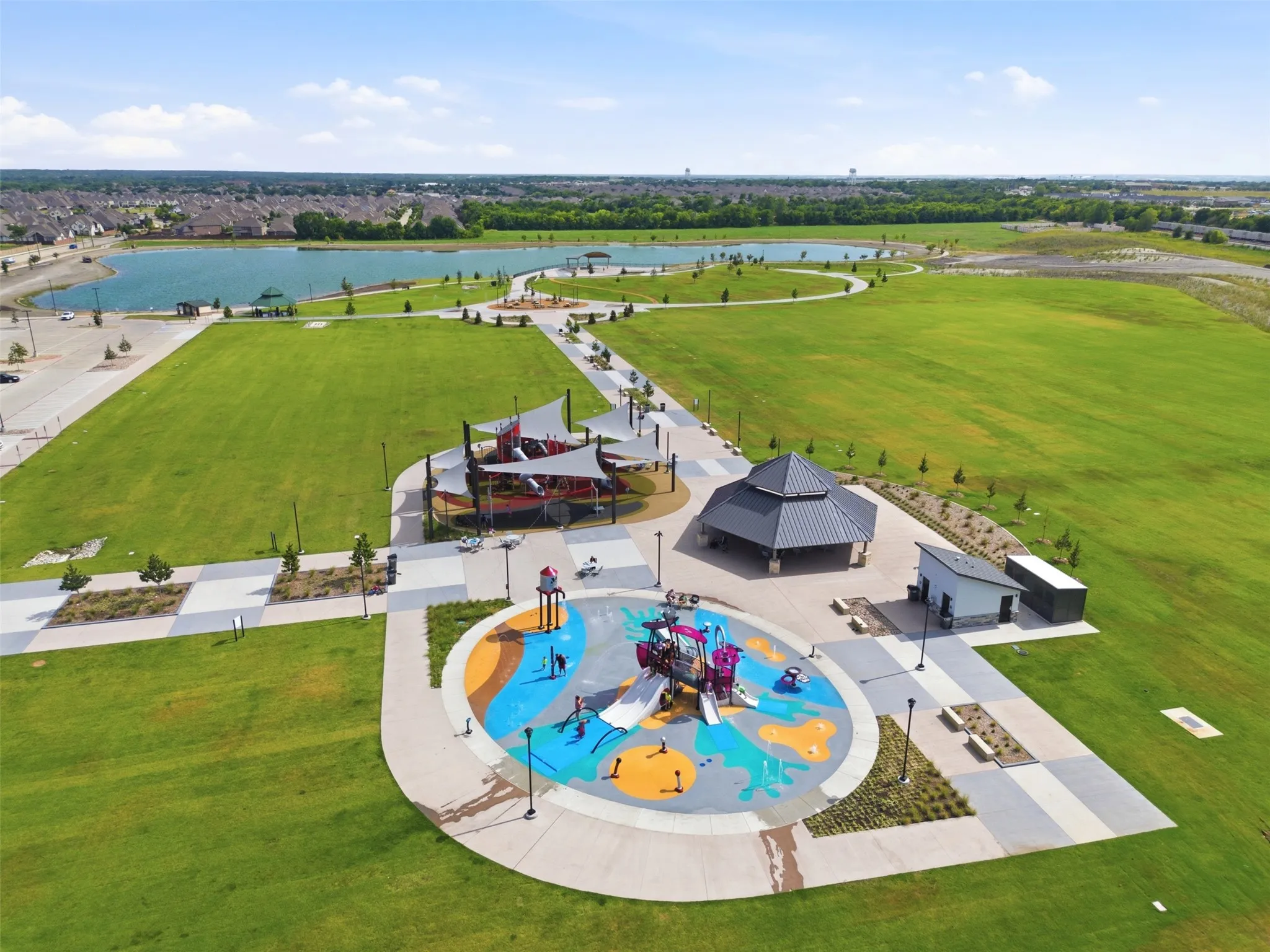 Melissa Lake Park Playgound & Trails