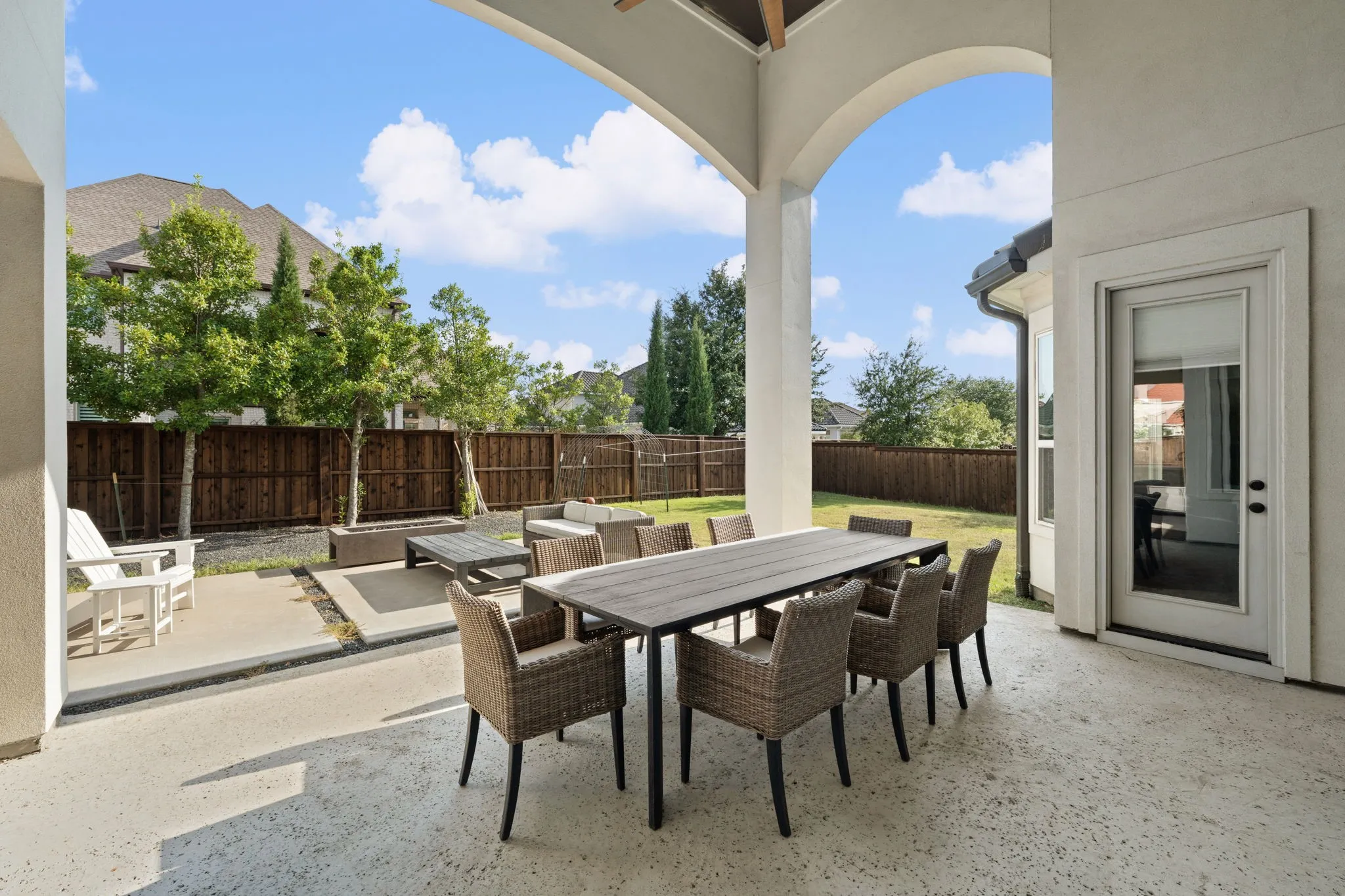 Single Family Residence For Sale in Denton County , 967 Cimarron Road, Frisco, Texas 75036, 5 Bedroom, 6 Bathroom, 3 Garage spaces, 5,636 Sqft, built in 2017, mls#21344123, Real Estate Agent in Frisco, Homes For Sale in Denton county, Homes For Sale in Frisco, Realtor in Frisco Texas, Real Estate Brokerage Independent Realty Texas, Luminita Cordes Realtor
