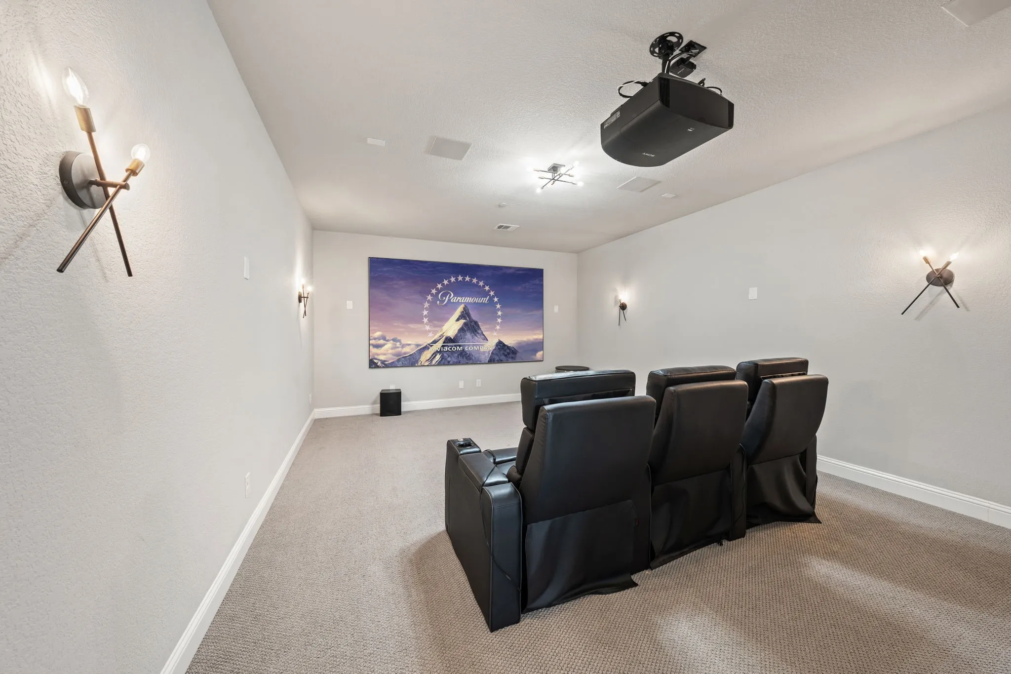 Single Family Residence For Sale in Denton County , 967 Cimarron Road, Frisco, Texas 75036, 5 Bedroom, 6 Bathroom, 3 Garage spaces, 5,636 Sqft, built in 2017, mls#21344123, Real Estate Agent in Frisco, Homes For Sale in Denton county, Homes For Sale in Frisco, Realtor in Frisco Texas, Real Estate Brokerage Independent Realty Texas, Luminita Cordes Realtor