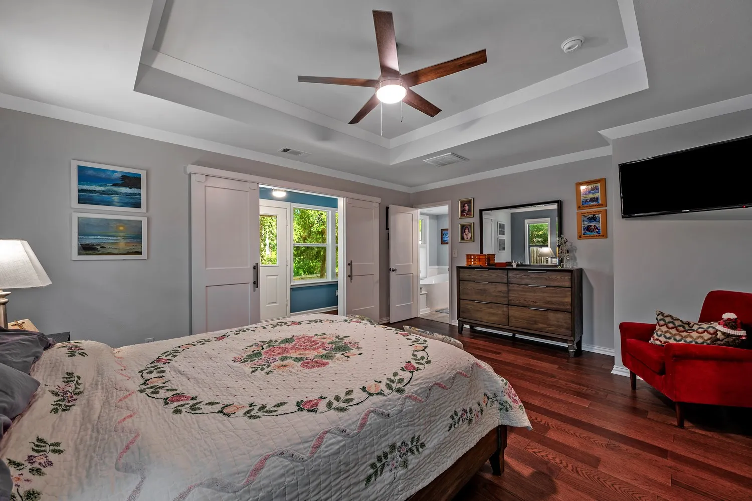 Single Family Residence For Sale in Grayson County , 153 Bridlepath Drive, Pottsboro, Texas 75076, 3 Bedroom, 2 Bathroom, Garage spaces, 1,491 Sqft, built in 2008, mls#21349341, Real Estate Agent in Pottsboro, Homes For Sale in Grayson county, Homes For Sale in Pottsboro, Realtor in Pottsboro Texas, Real Estate Brokerage Independent Realty Texas, Luminita Cordes Realtor
