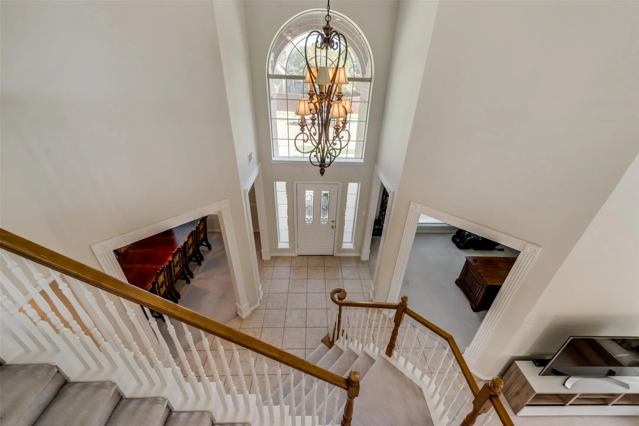 Single Family Residence For Sale in Denton County , 3809 Rockbrook Drive, Carrollton, Texas 75007, 4 Bedroom, 3 Bathroom, 2 Garage spaces, 2,898 Sqft, built in 1993, mls#21349426, Real Estate Agent in Carrollton, Homes For Sale in Denton county, Homes For Sale in Carrollton, Realtor in Carrollton Texas, Real Estate Brokerage Independent Realty Texas, Luminita Cordes Realtor