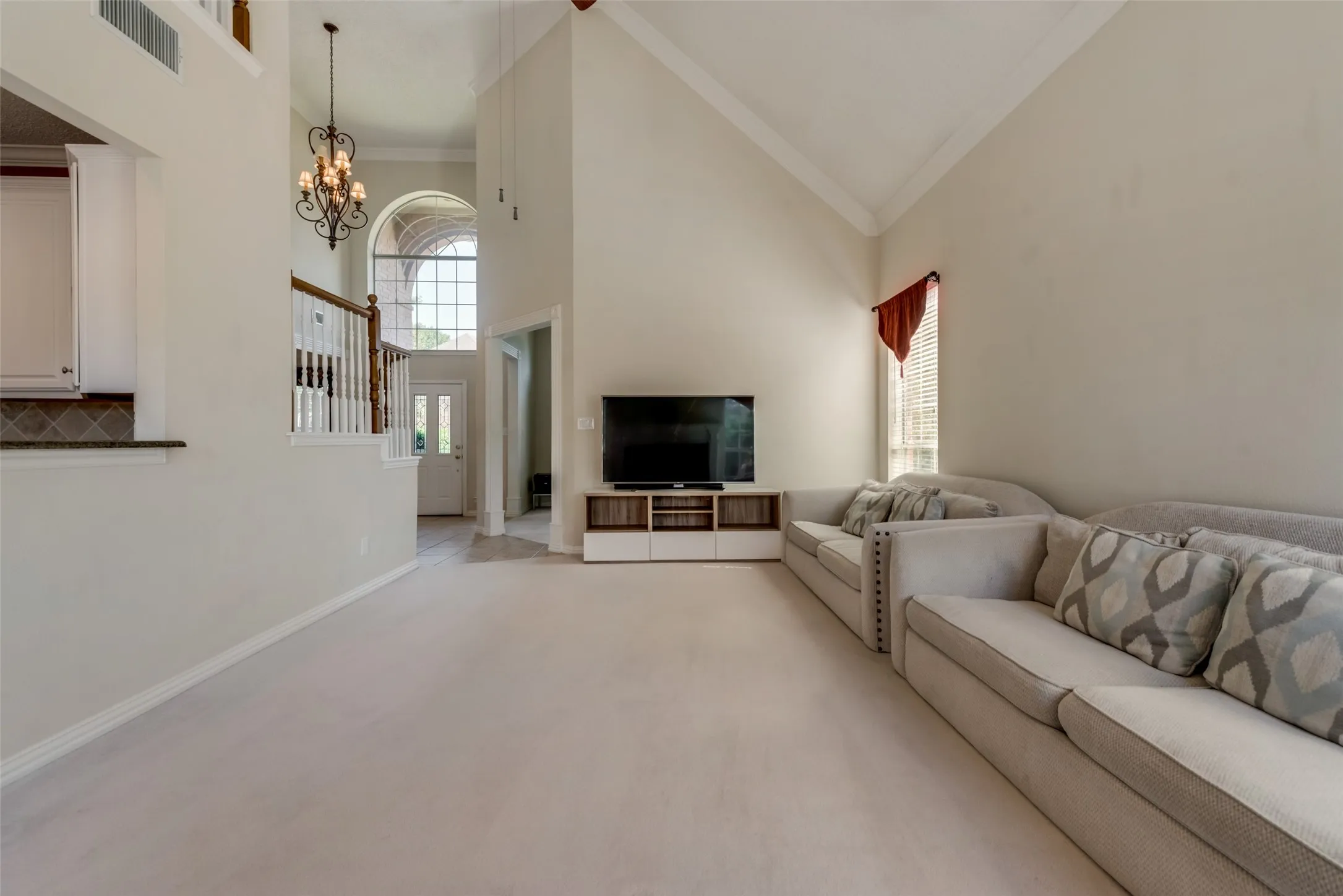 Single Family Residence For Sale in Denton County , 3809 Rockbrook Drive, Carrollton, Texas 75007, 4 Bedroom, 3 Bathroom, 2 Garage spaces, 2,898 Sqft, built in 1993, mls#21349426, Real Estate Agent in Carrollton, Homes For Sale in Denton county, Homes For Sale in Carrollton, Realtor in Carrollton Texas, Real Estate Brokerage Independent Realty Texas, Luminita Cordes Realtor
