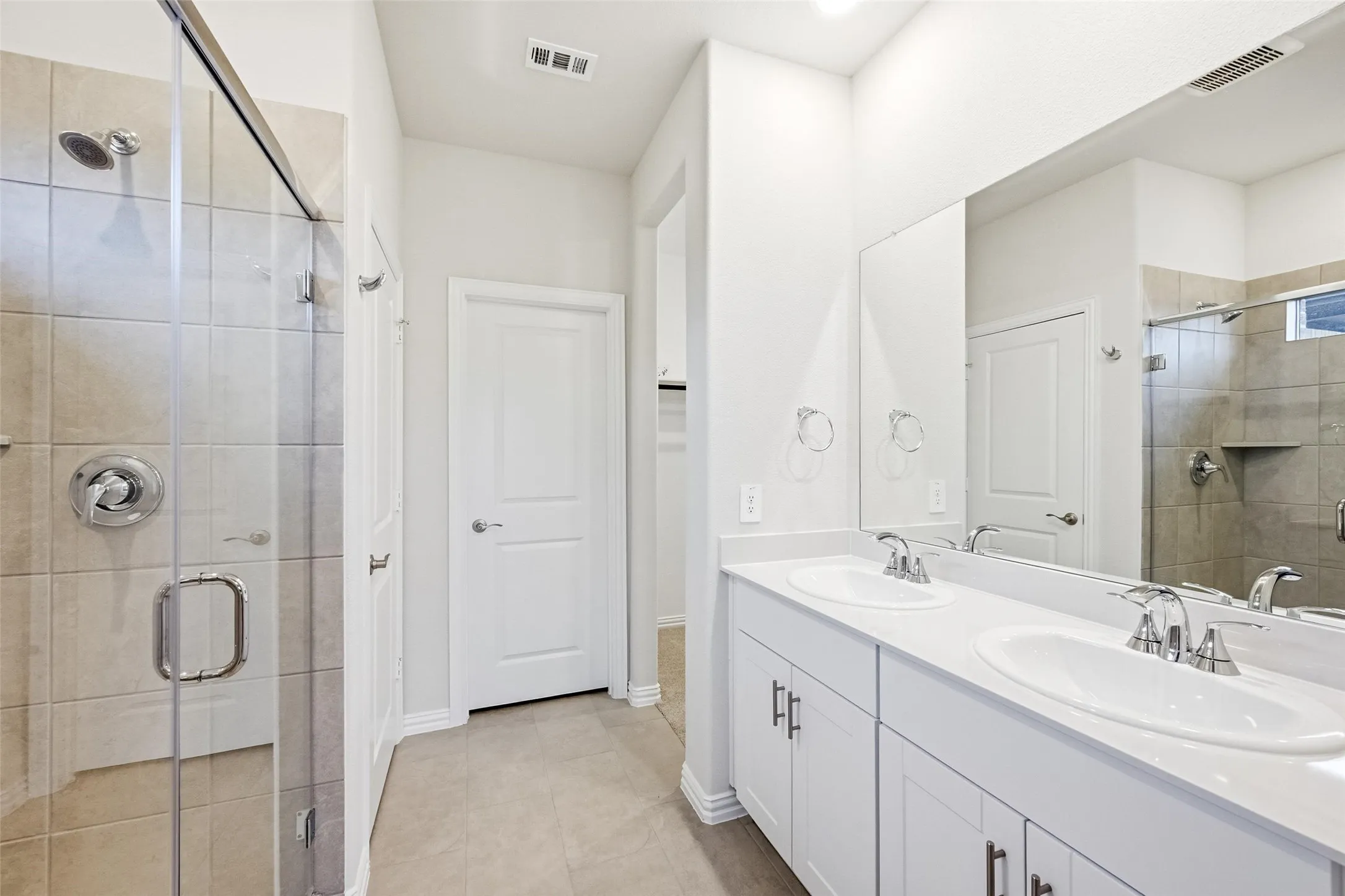 Single Family Residence For Rent in Collin County , 523 Blanton Street, Mc Kinney, Texas 75069, 4 Bedroom, 2 Bathroom, 2 Garage spaces, 1,605 Sqft, built in 2025, mls#21349701, Real Estate Agent in Mc Kinney, Homes For Rent in Collin county, Homes For Rent in Mc Kinney, Realtor in Mc Kinney Texas, Real Estate Brokerage Independent Realty Texas, Luminita Cordes Realtor