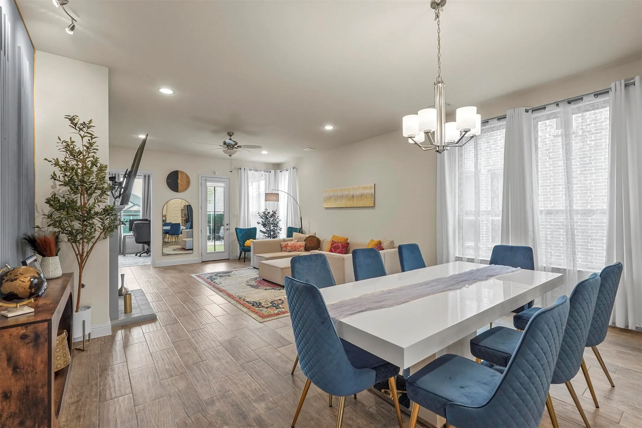 Single Family Residence For Rent in Collin County , 3206 Mattie Grey Lane, Melissa, Texas 75454, 4 Bedroom, 3 Bathroom, 2 Garage spaces, 2,374 Sqft, built in 2021, mls#21349703, Real Estate Agent in Melissa, Homes For Rent in Collin county, Homes For Rent in Melissa, Realtor in Melissa Texas, Real Estate Brokerage Independent Realty Texas, Luminita Cordes Realtor
