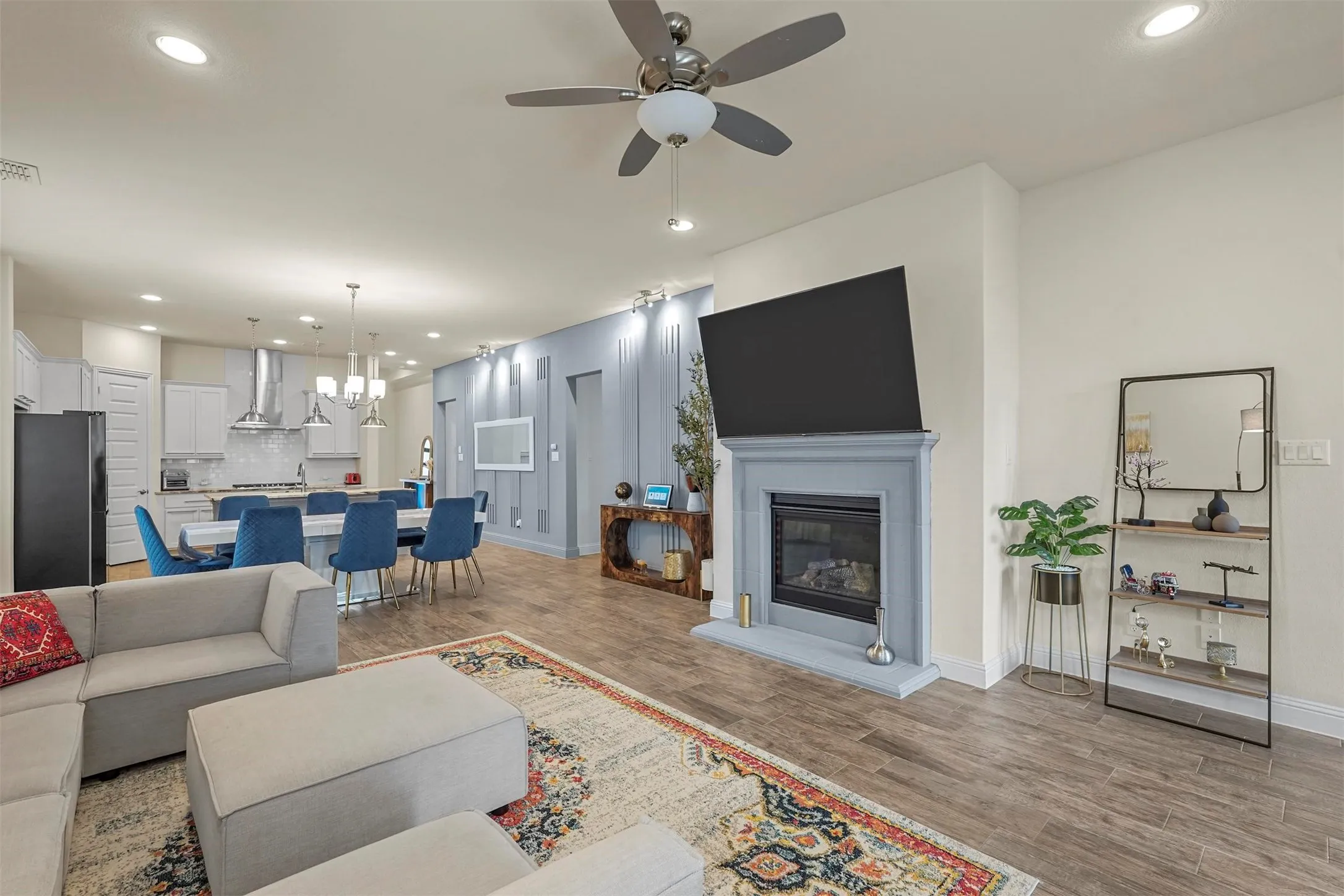 Single Family Residence For Rent in Collin County , 3206 Mattie Grey Lane, Melissa, Texas 75454, 4 Bedroom, 3 Bathroom, 2 Garage spaces, 2,374 Sqft, built in 2021, mls#21349703, Real Estate Agent in Melissa, Homes For Rent in Collin county, Homes For Rent in Melissa, Realtor in Melissa Texas, Real Estate Brokerage Independent Realty Texas, Luminita Cordes Realtor