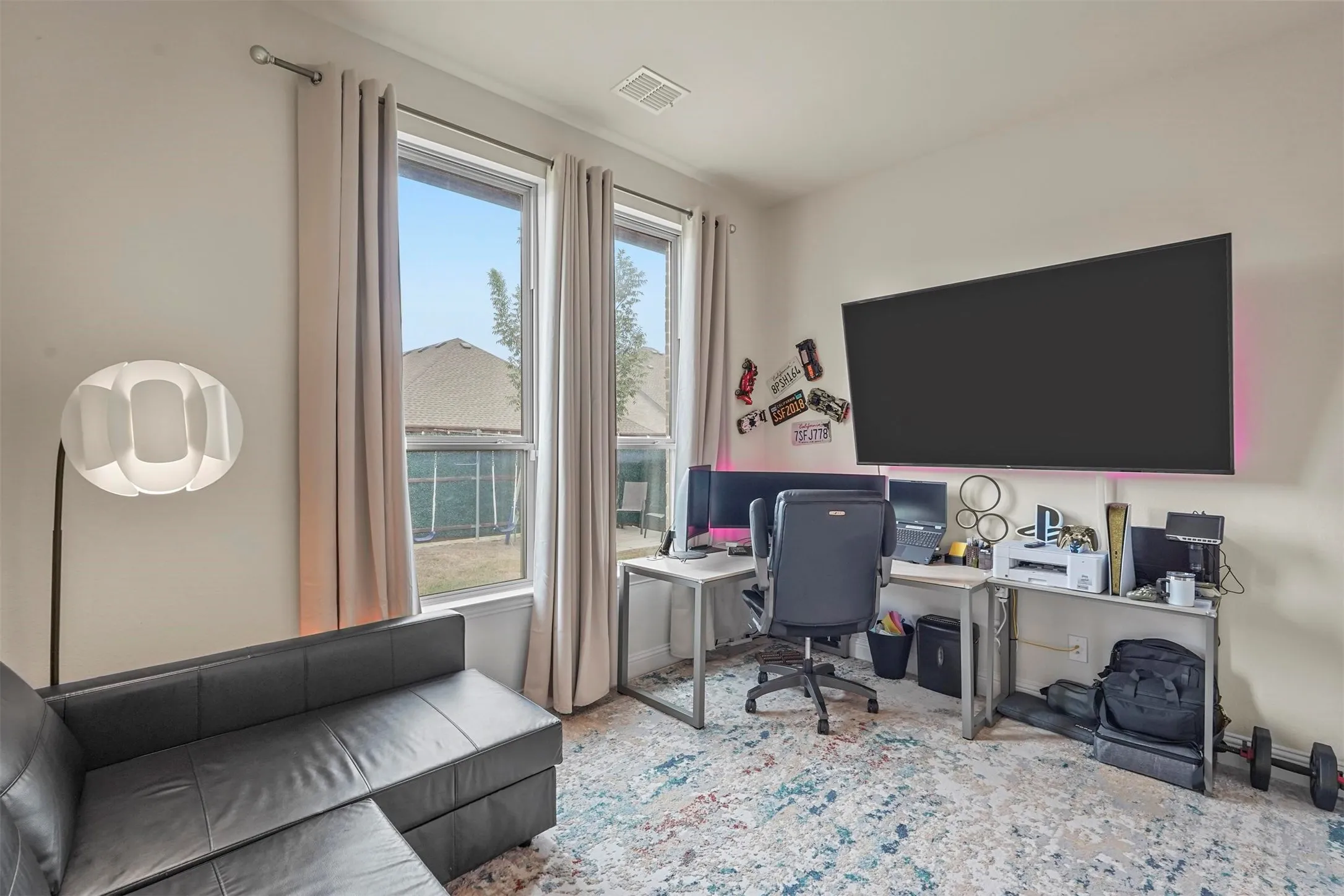 Single Family Residence For Rent in Collin County , 3206 Mattie Grey Lane, Melissa, Texas 75454, 4 Bedroom, 3 Bathroom, 2 Garage spaces, 2,374 Sqft, built in 2021, mls#21349703, Real Estate Agent in Melissa, Homes For Rent in Collin county, Homes For Rent in Melissa, Realtor in Melissa Texas, Real Estate Brokerage Independent Realty Texas, Luminita Cordes Realtor