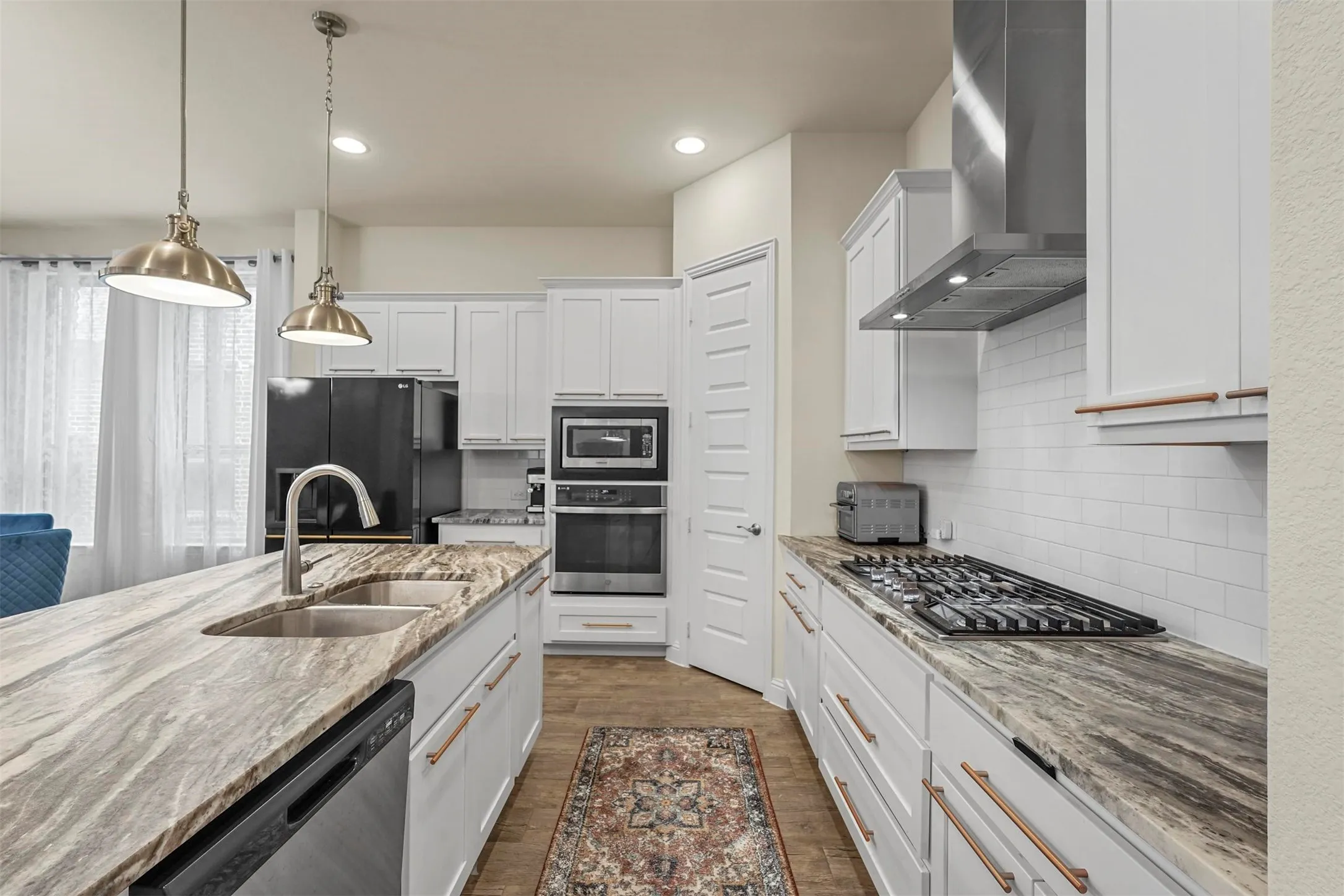 Single Family Residence For Rent in Collin County , 3206 Mattie Grey Lane, Melissa, Texas 75454, 4 Bedroom, 3 Bathroom, 2 Garage spaces, 2,374 Sqft, built in 2021, mls#21349703, Real Estate Agent in Melissa, Homes For Rent in Collin county, Homes For Rent in Melissa, Realtor in Melissa Texas, Real Estate Brokerage Independent Realty Texas, Luminita Cordes Realtor